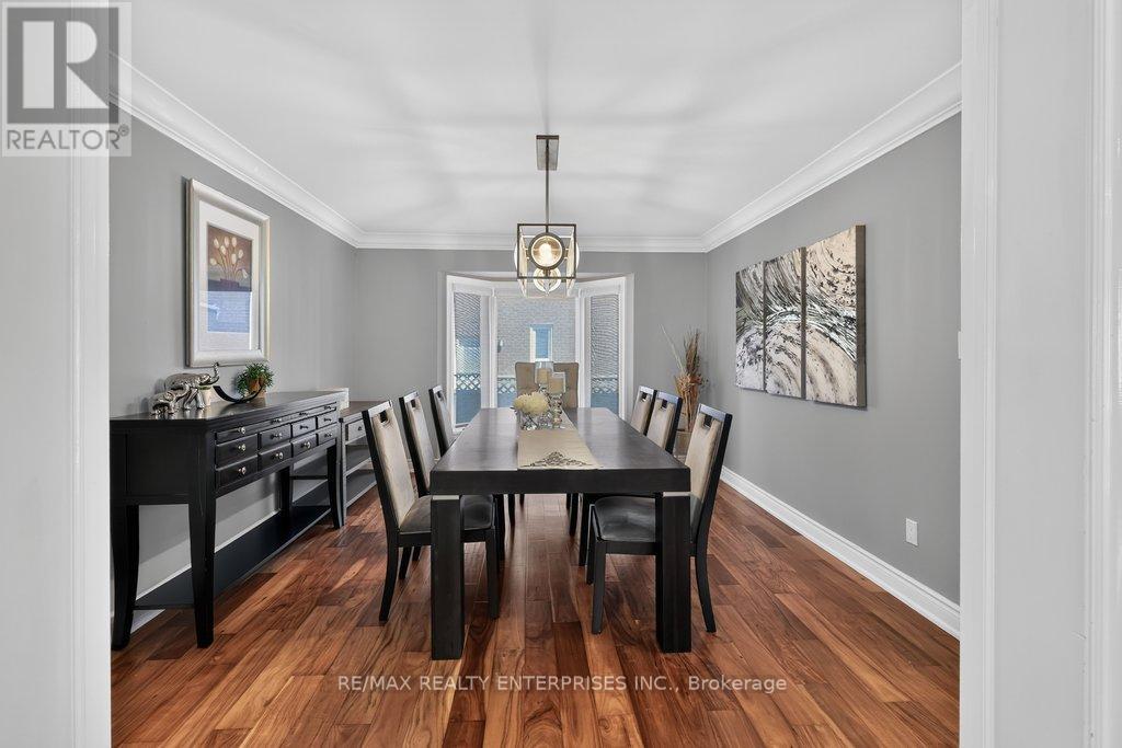 1634 Tipperary Court Property Photo 8
