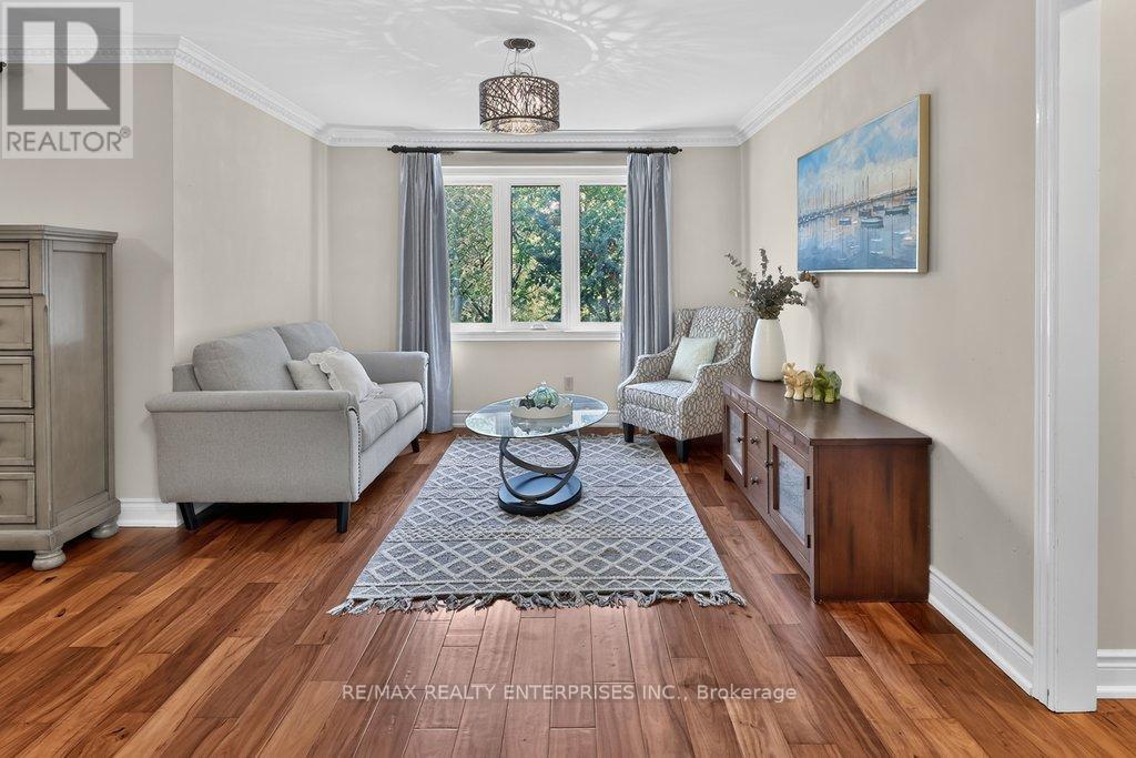 1634 Tipperary Court Property Photo 21