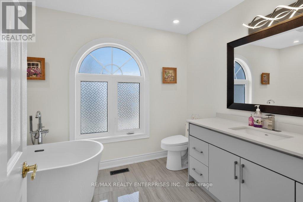 1634 Tipperary Court Property Photo 30