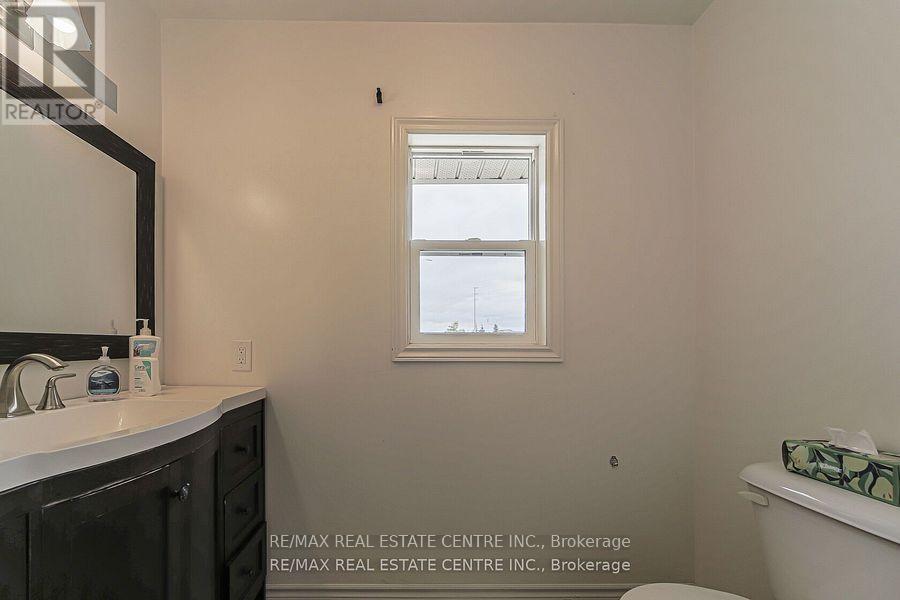 3024 Countryside Drive Property Photo 17