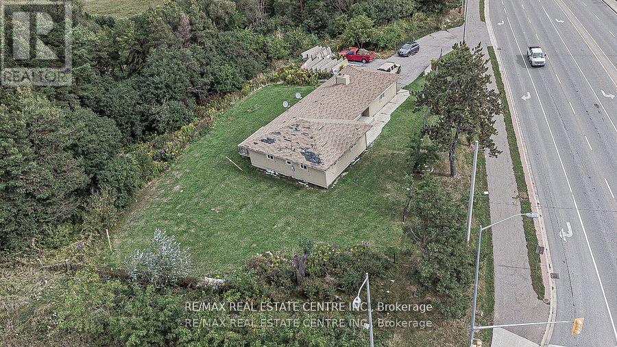 3024 Countryside Drive Property Photo 4