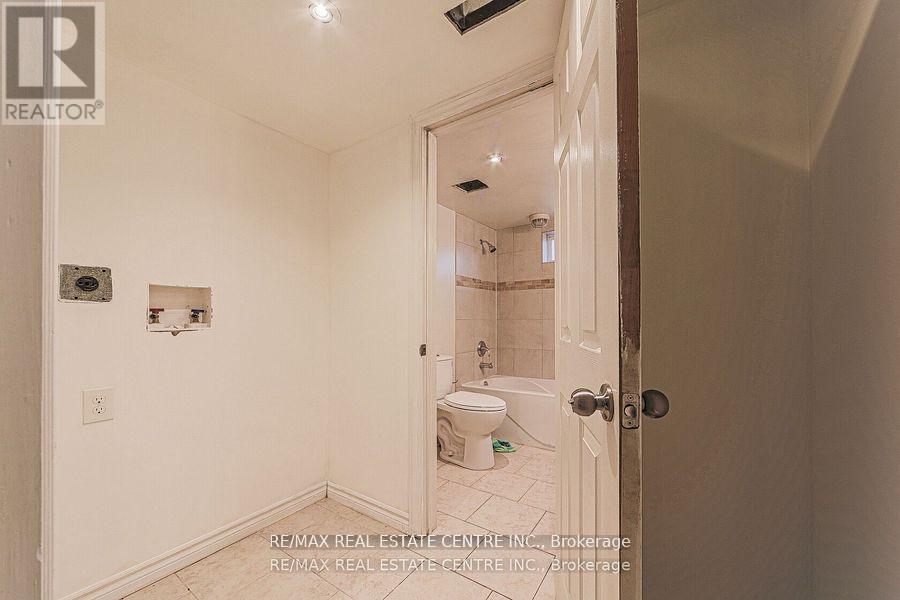 3024 Countryside Drive Property Photo 26