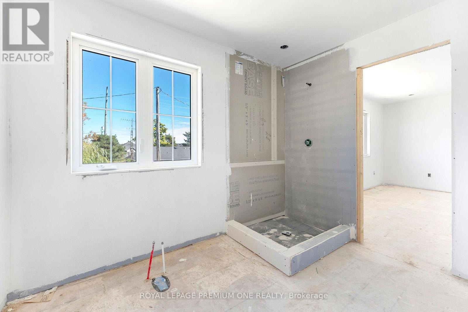 8 Jack Kenny Court Property Photo 25