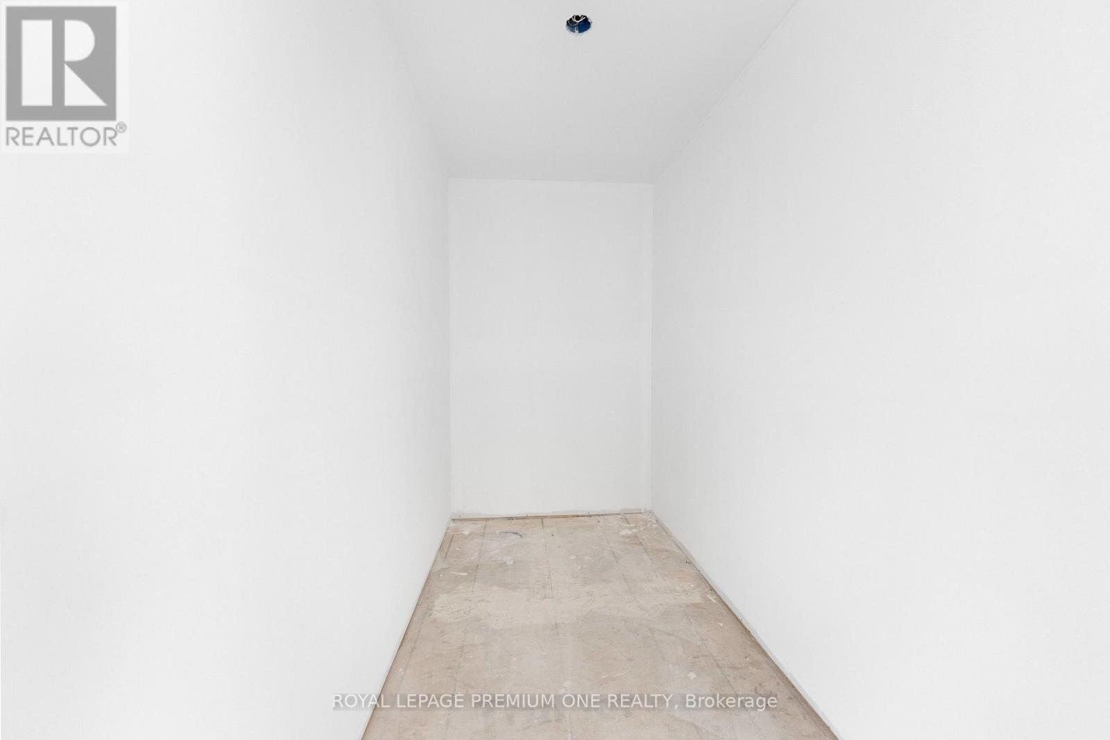 8 Jack Kenny Court Property Photo 27