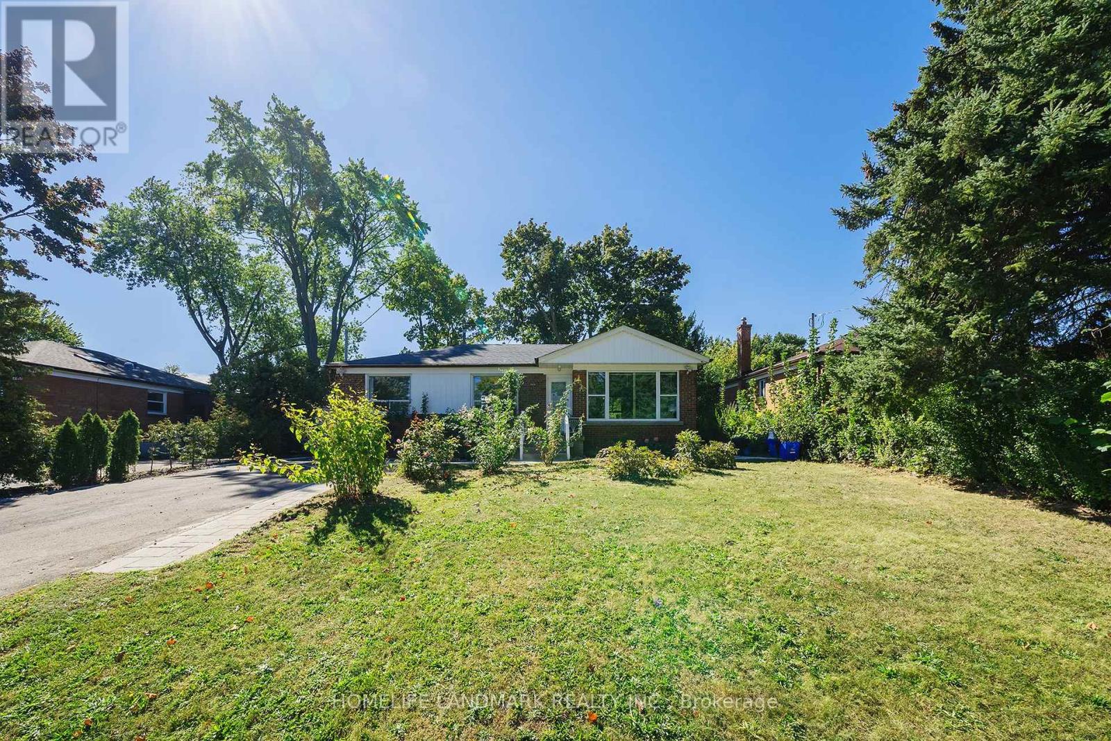 236 Southview Road Property Photo 3