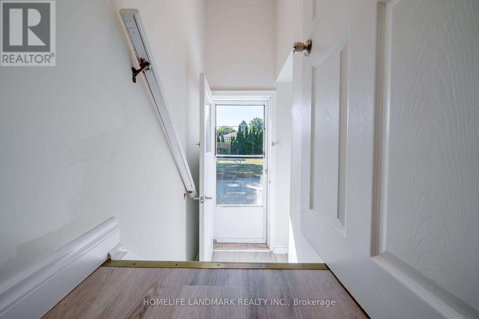 236 Southview Road Property Photo 35