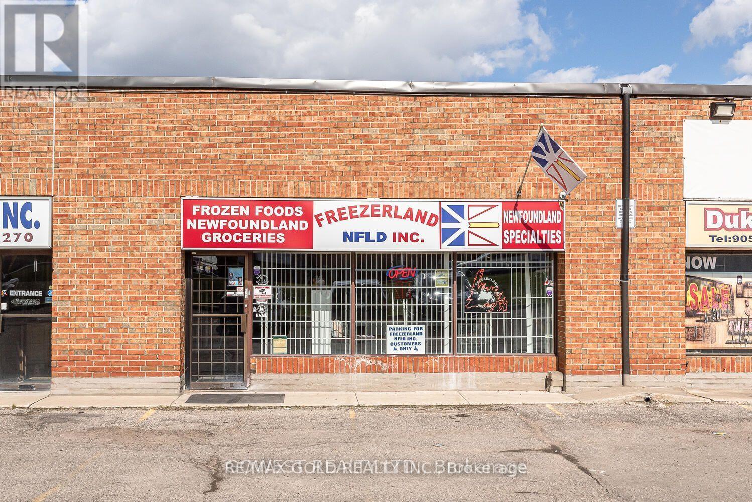 3 - 8 Strathearn Avenue Property Photo 1