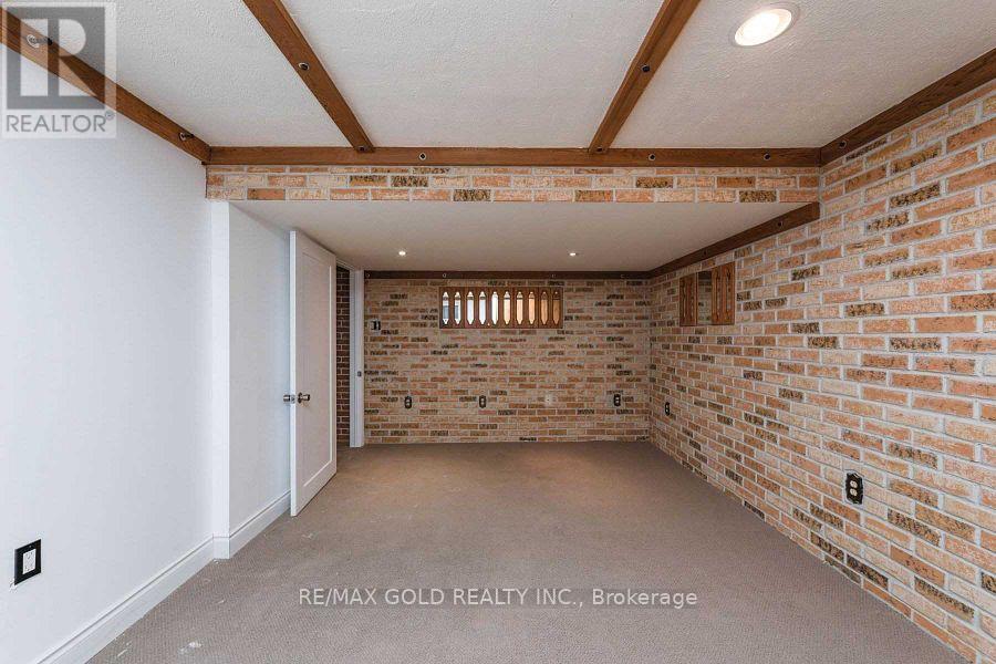 28 Devonshire Drive Property Photo 2