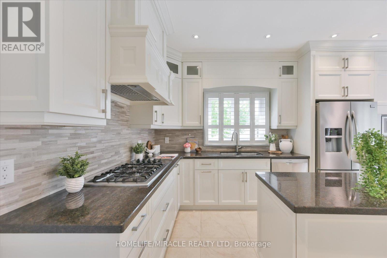 2479 Rathlin Court Property Photo 11