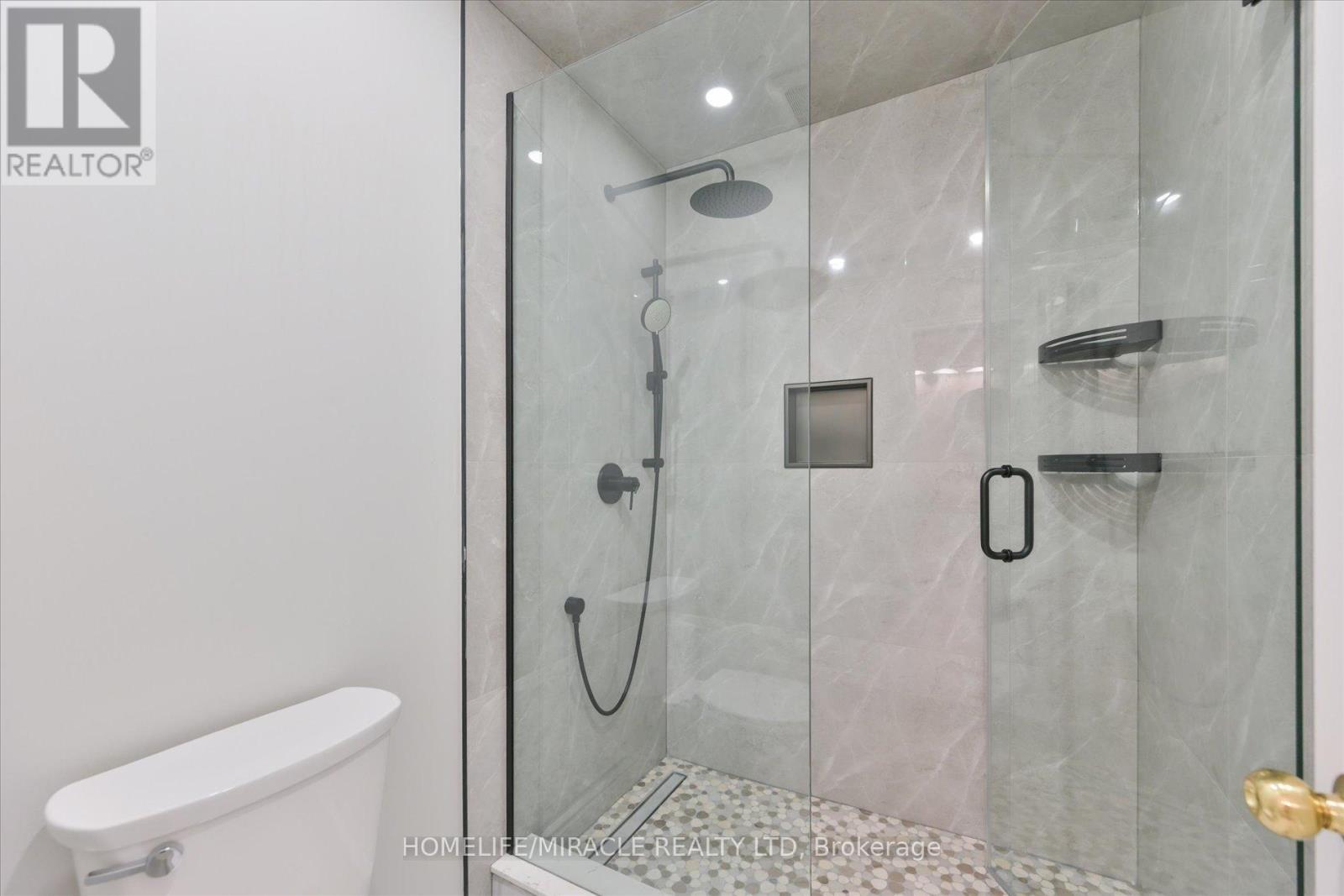 2479 Rathlin Court Property Photo 33