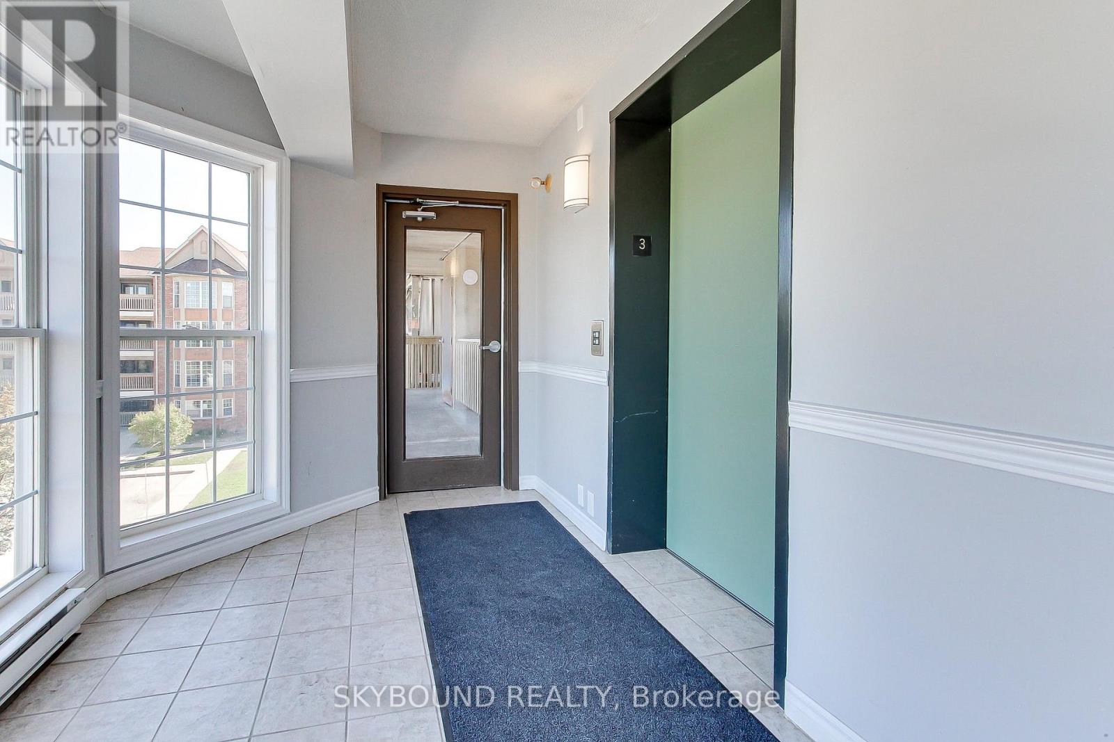 302 - 4003 Kilmer Drive Property Photo 3