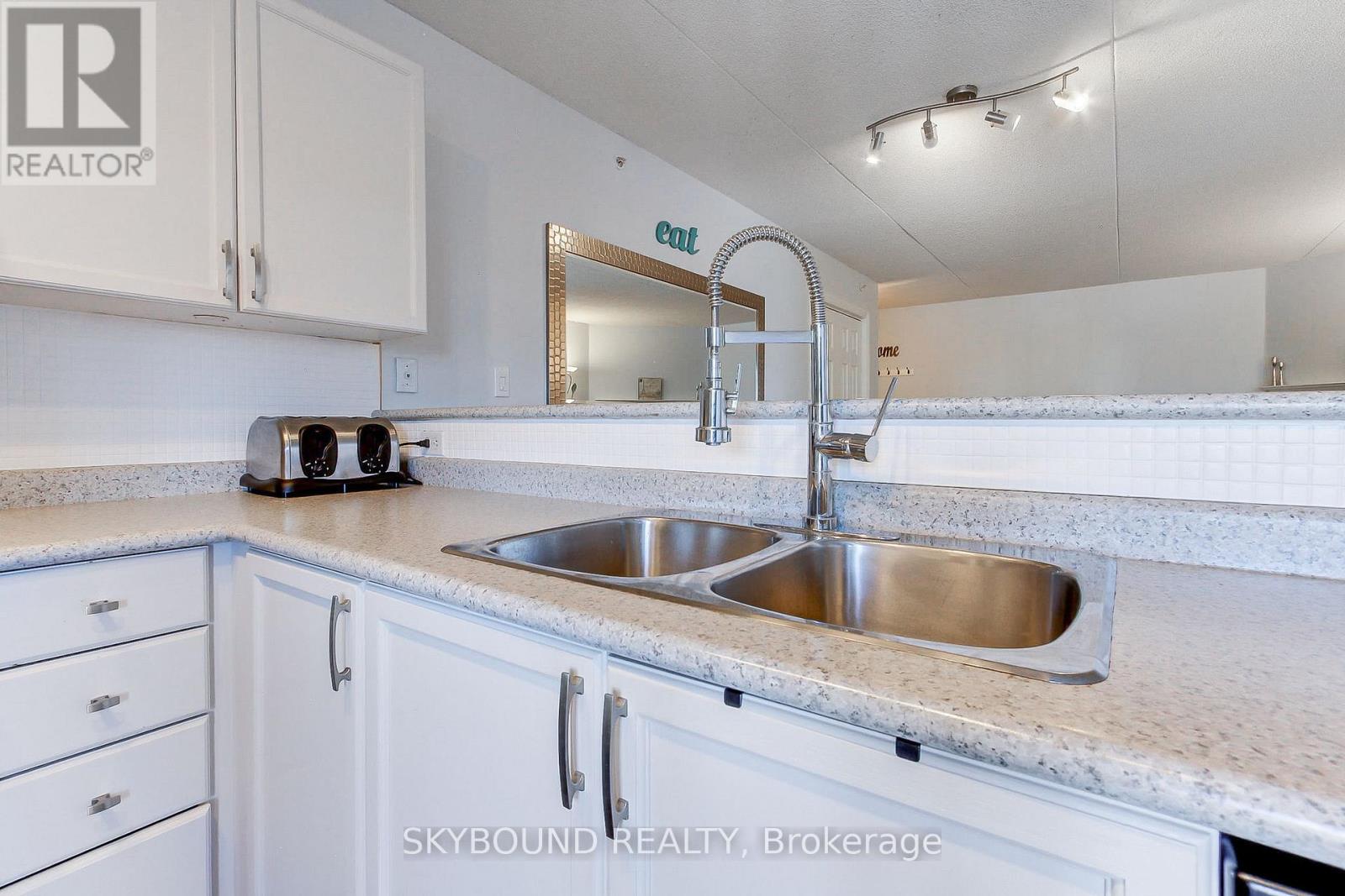 302 - 4003 Kilmer Drive Property Photo 14