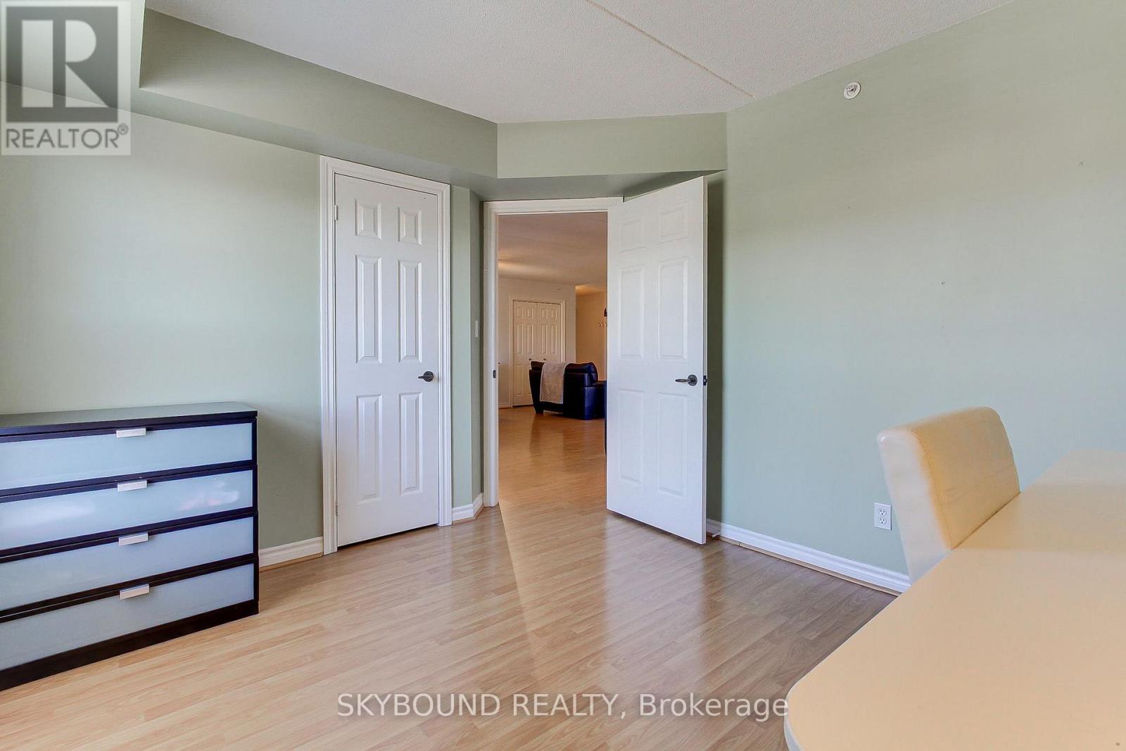 302 - 4003 Kilmer Drive Property Photo 24