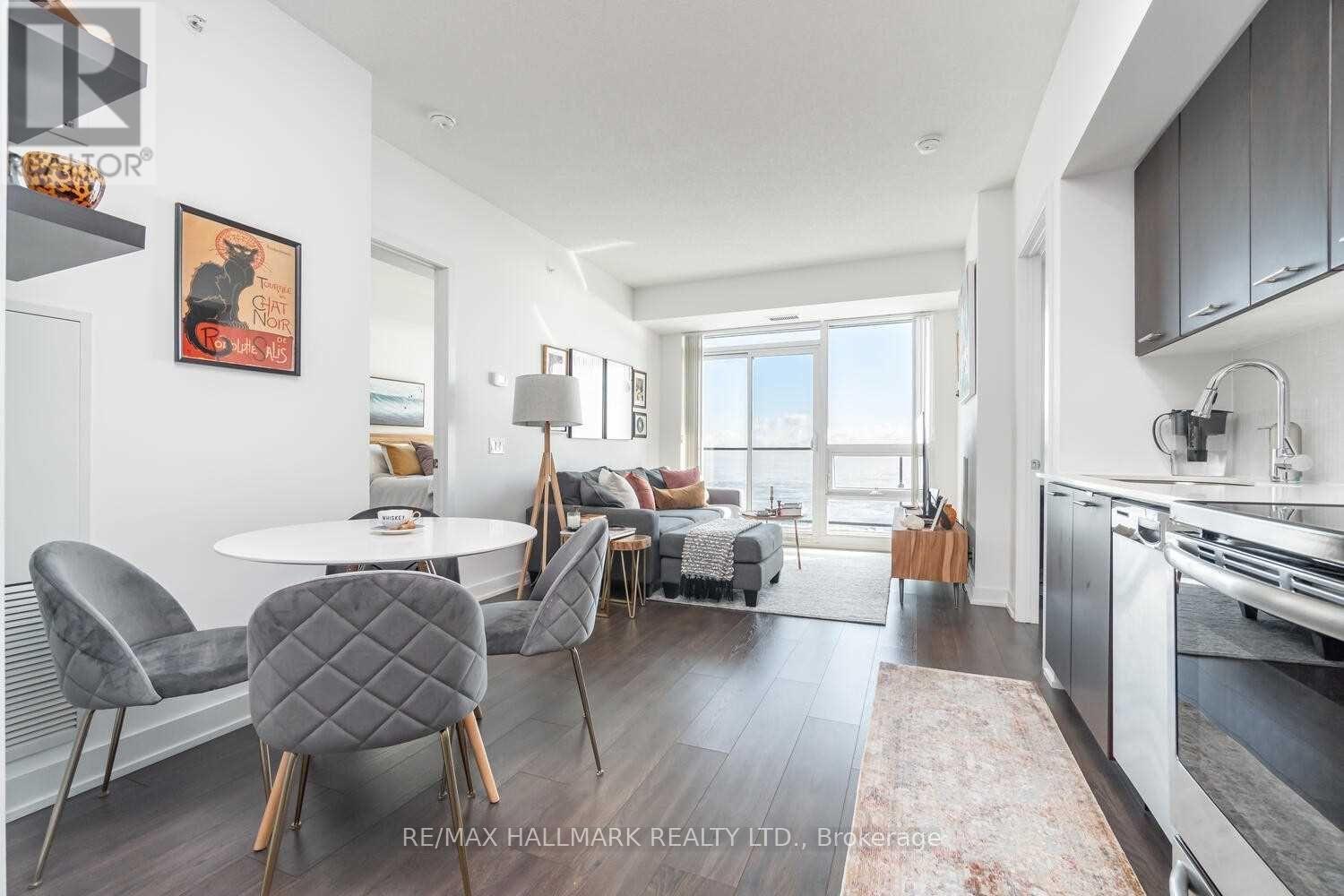 3602 - 2212 Lake Shore Boulevard Property Photo 4