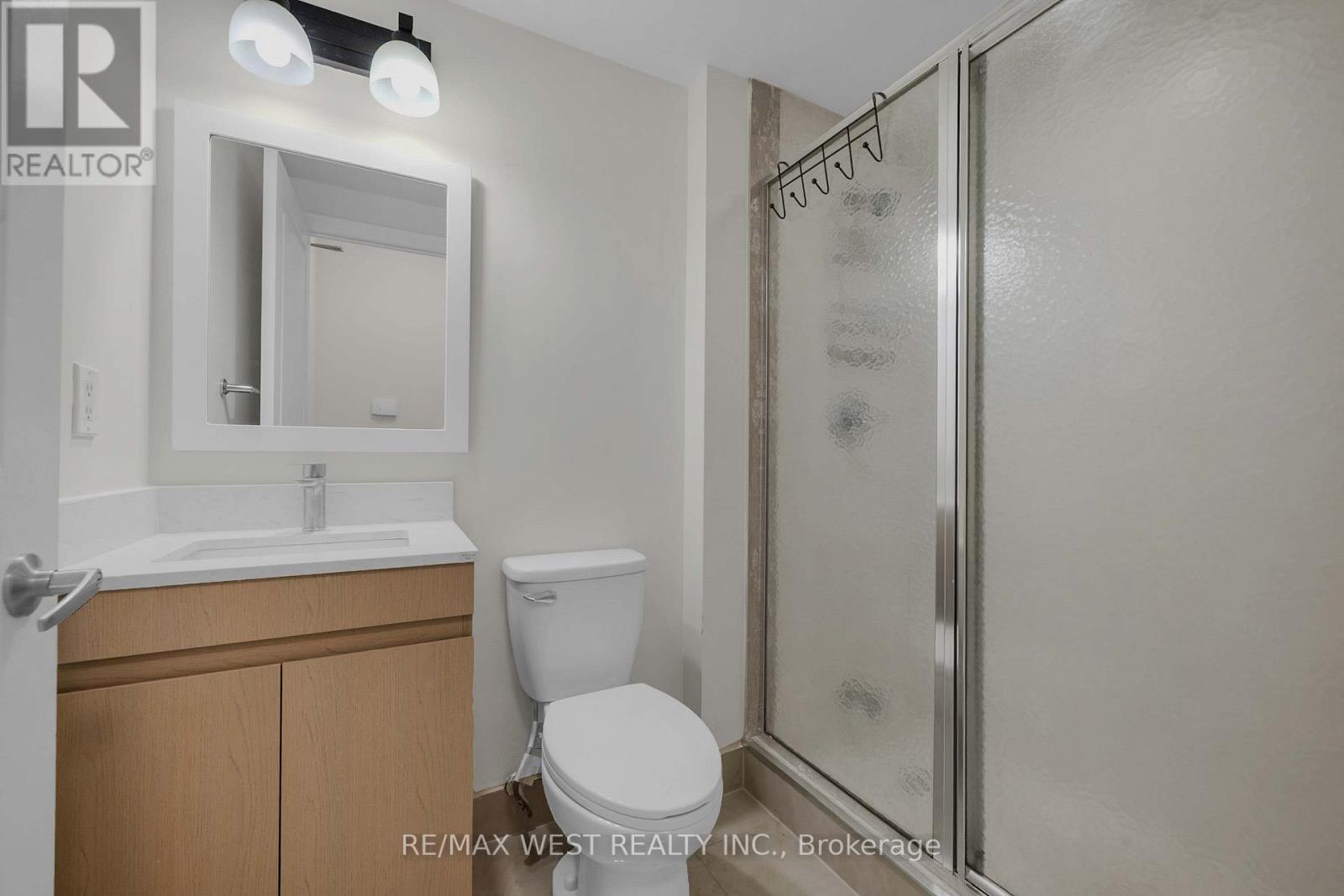1710 - 220 Burnhamthorpe Road W Property Photo 21