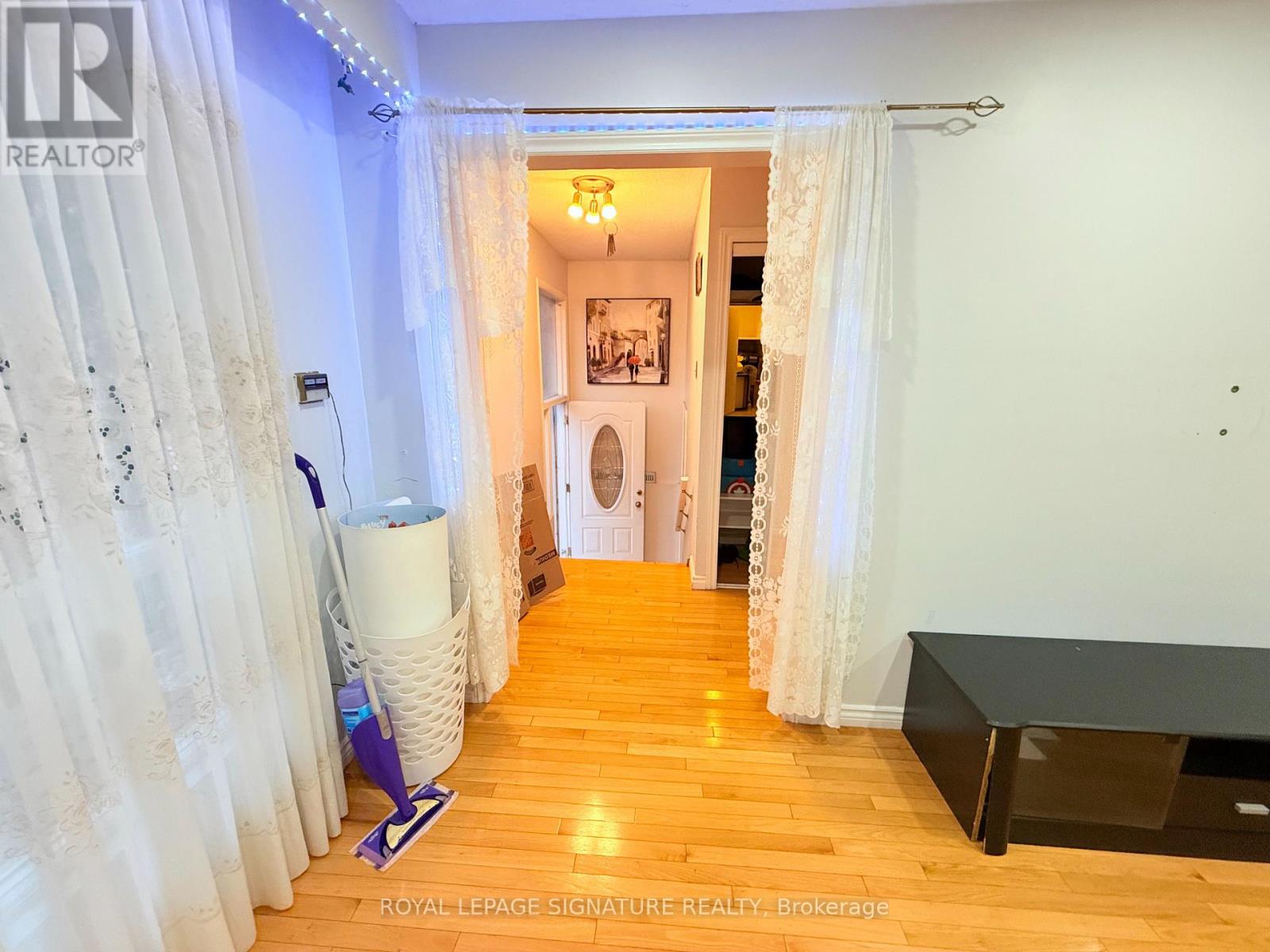 32 Madison Street Property Photo 7