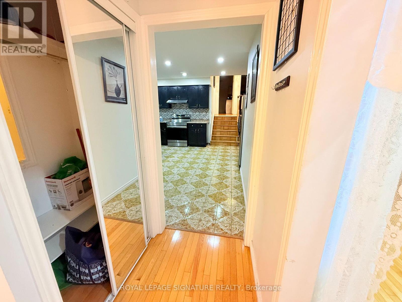 32 Madison Street Property Photo 8