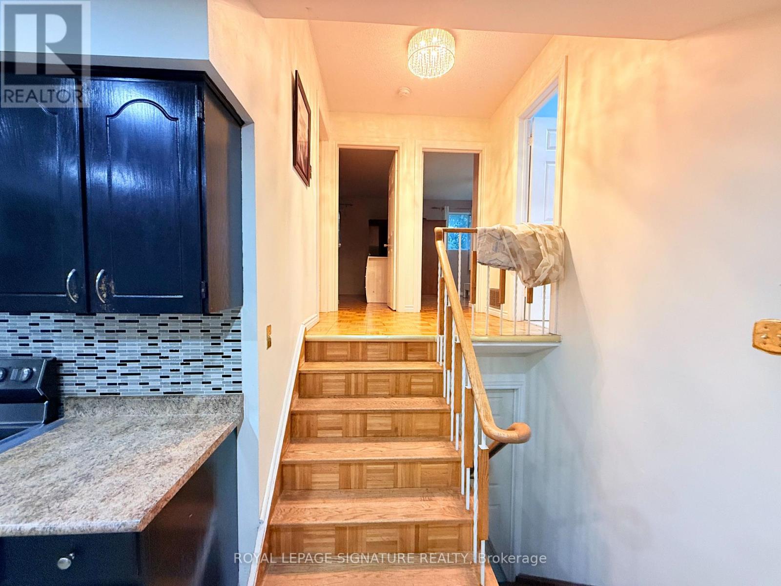 32 Madison Street Property Photo 9