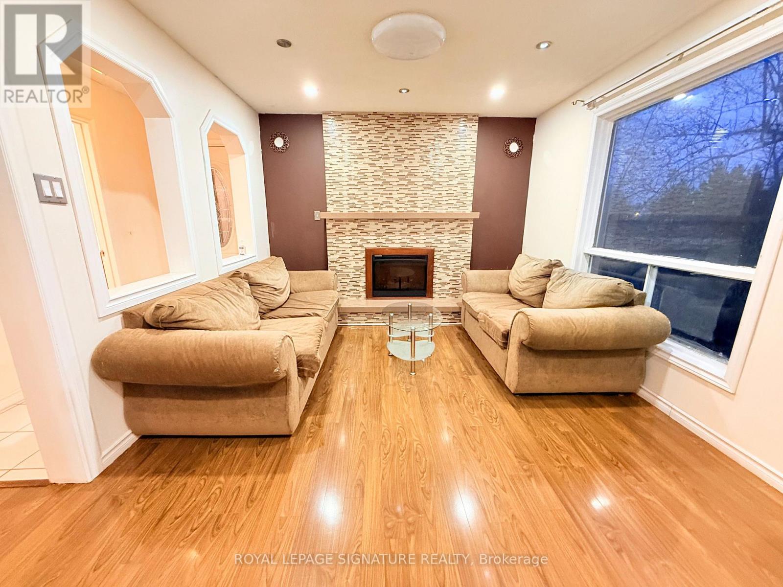 32 Madison Street Property Photo 19
