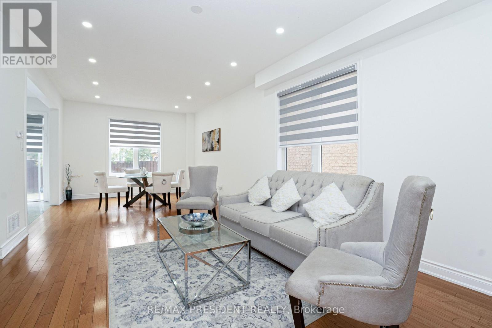 4 Chalkfarm Crescent Property Photo 11