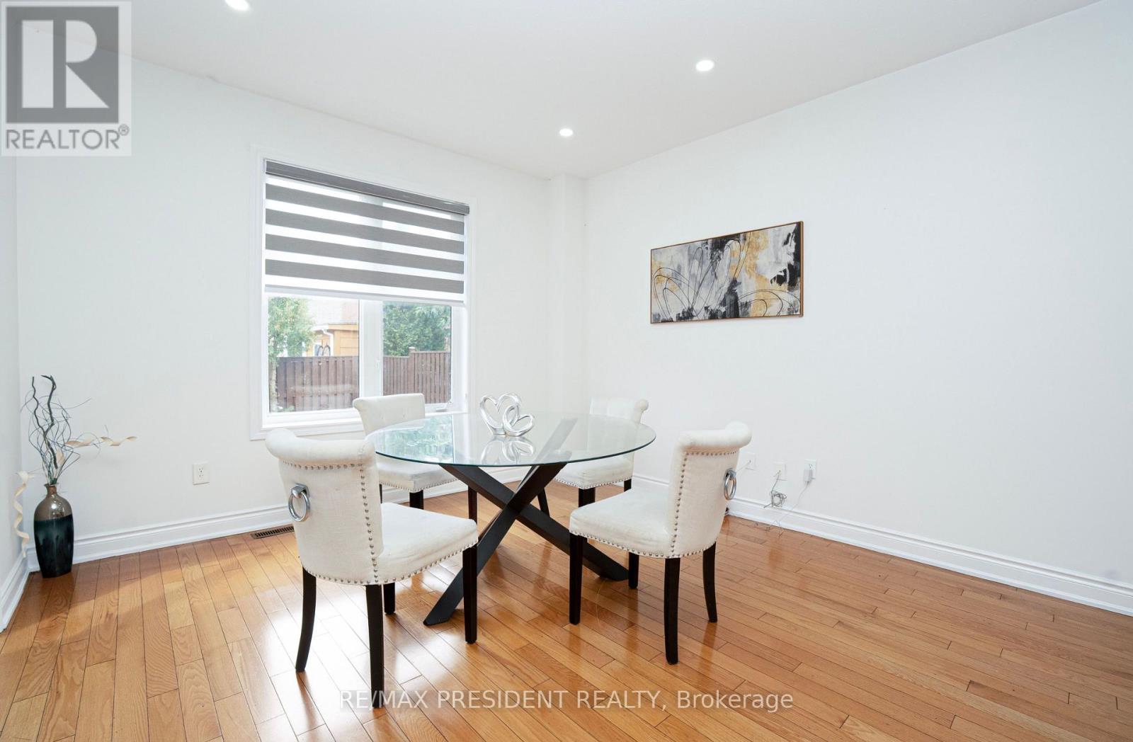 4 Chalkfarm Crescent Property Photo 12
