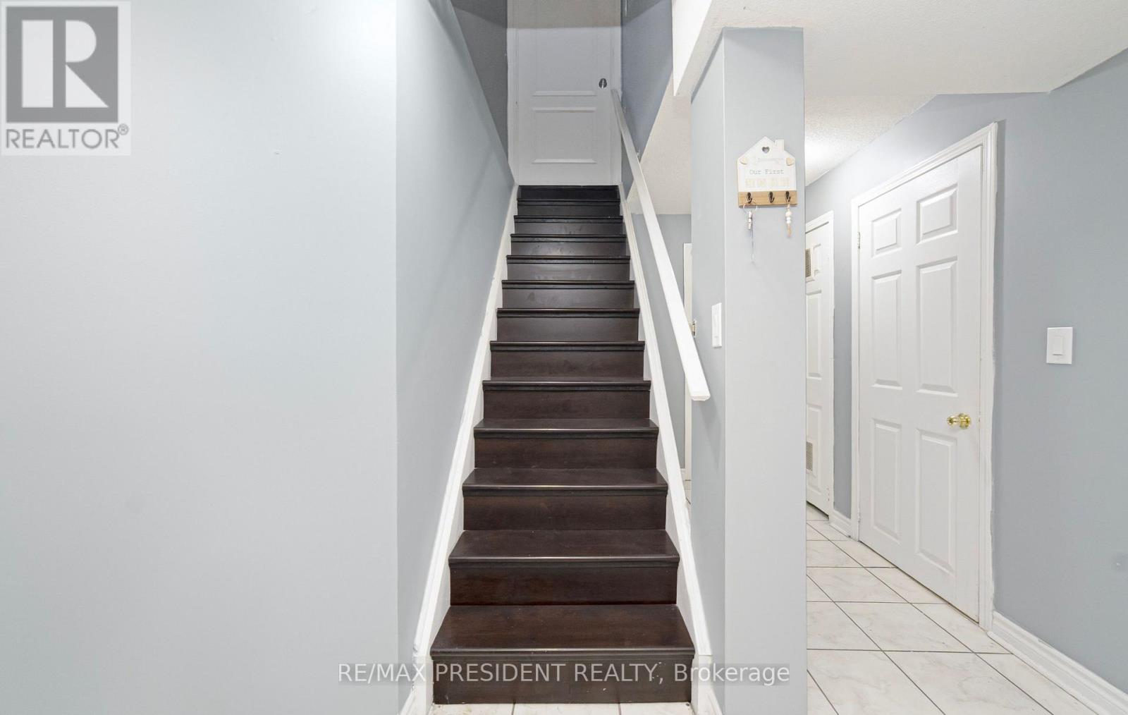 4 Chalkfarm Crescent Property Photo 35