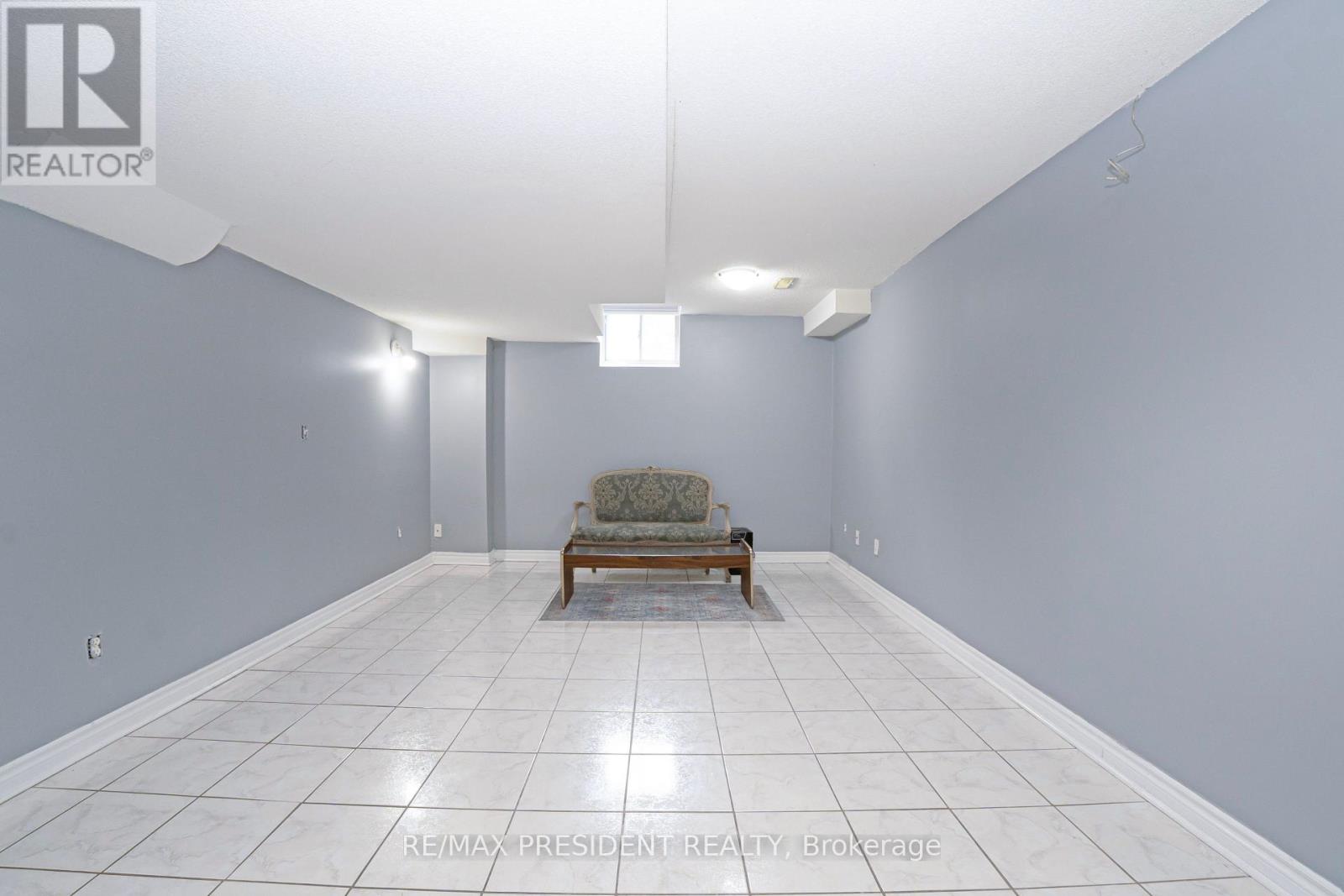 4 Chalkfarm Crescent Property Photo 39