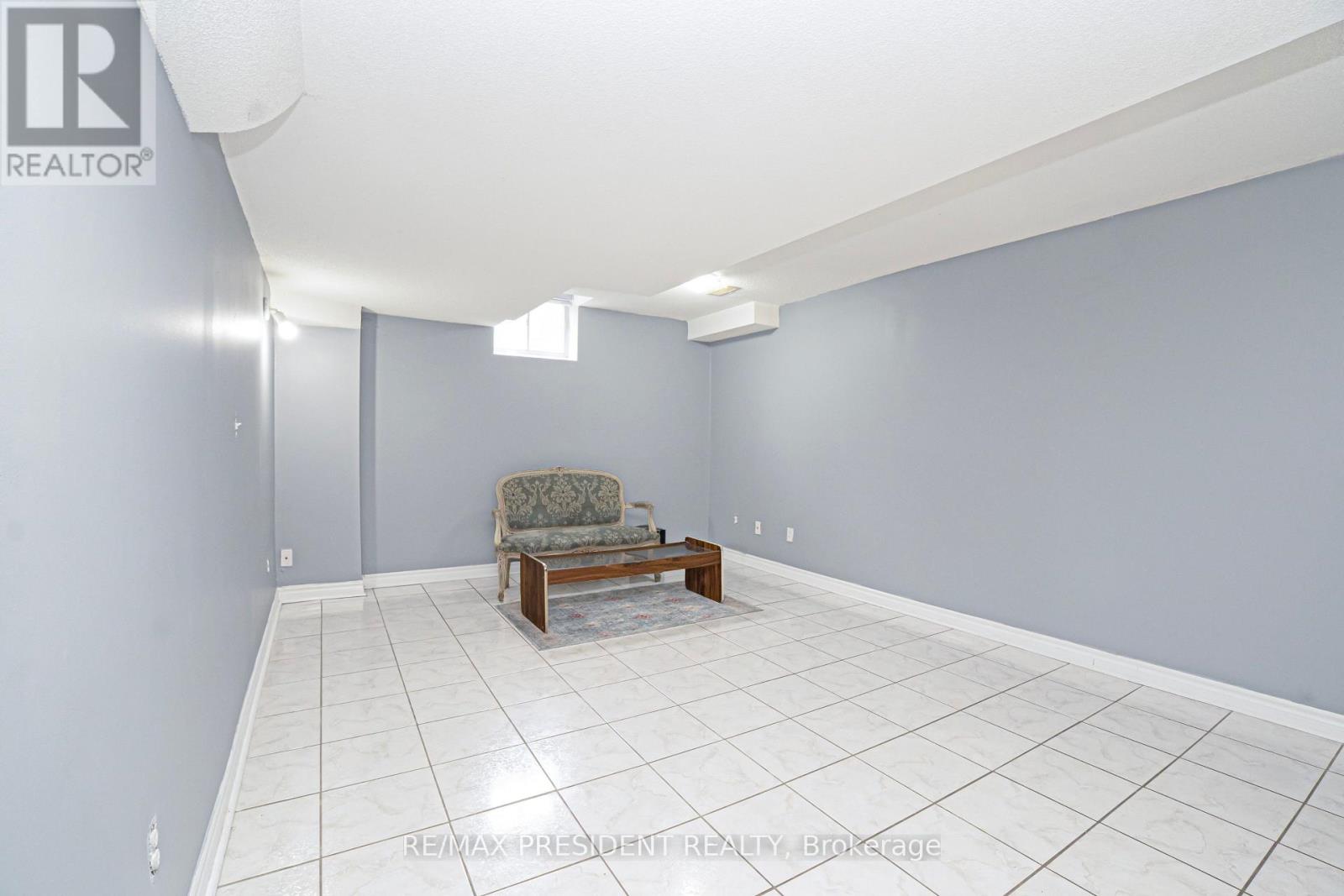 4 Chalkfarm Crescent Property Photo 40