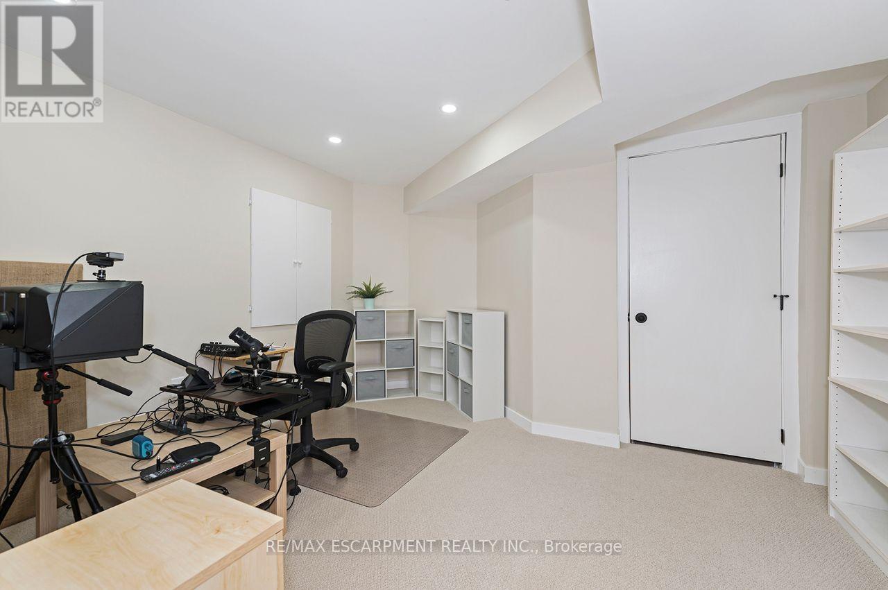 311 Malick Street Property Photo 37