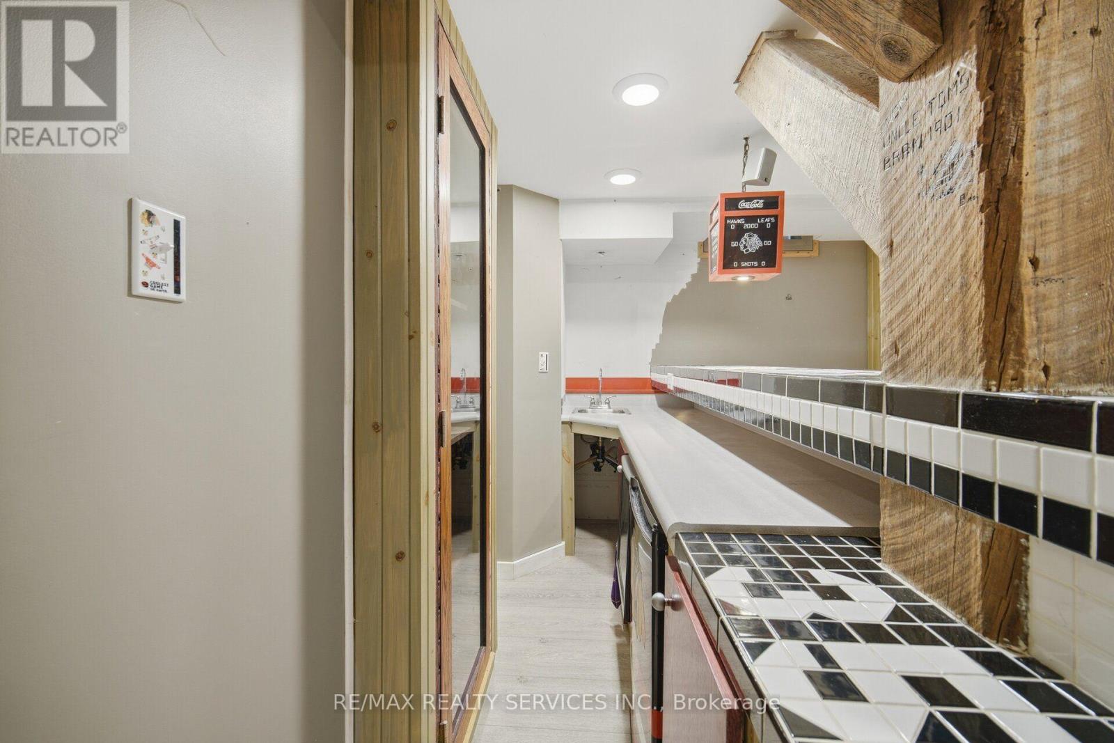82 Edelwild Drive Property Photo 24