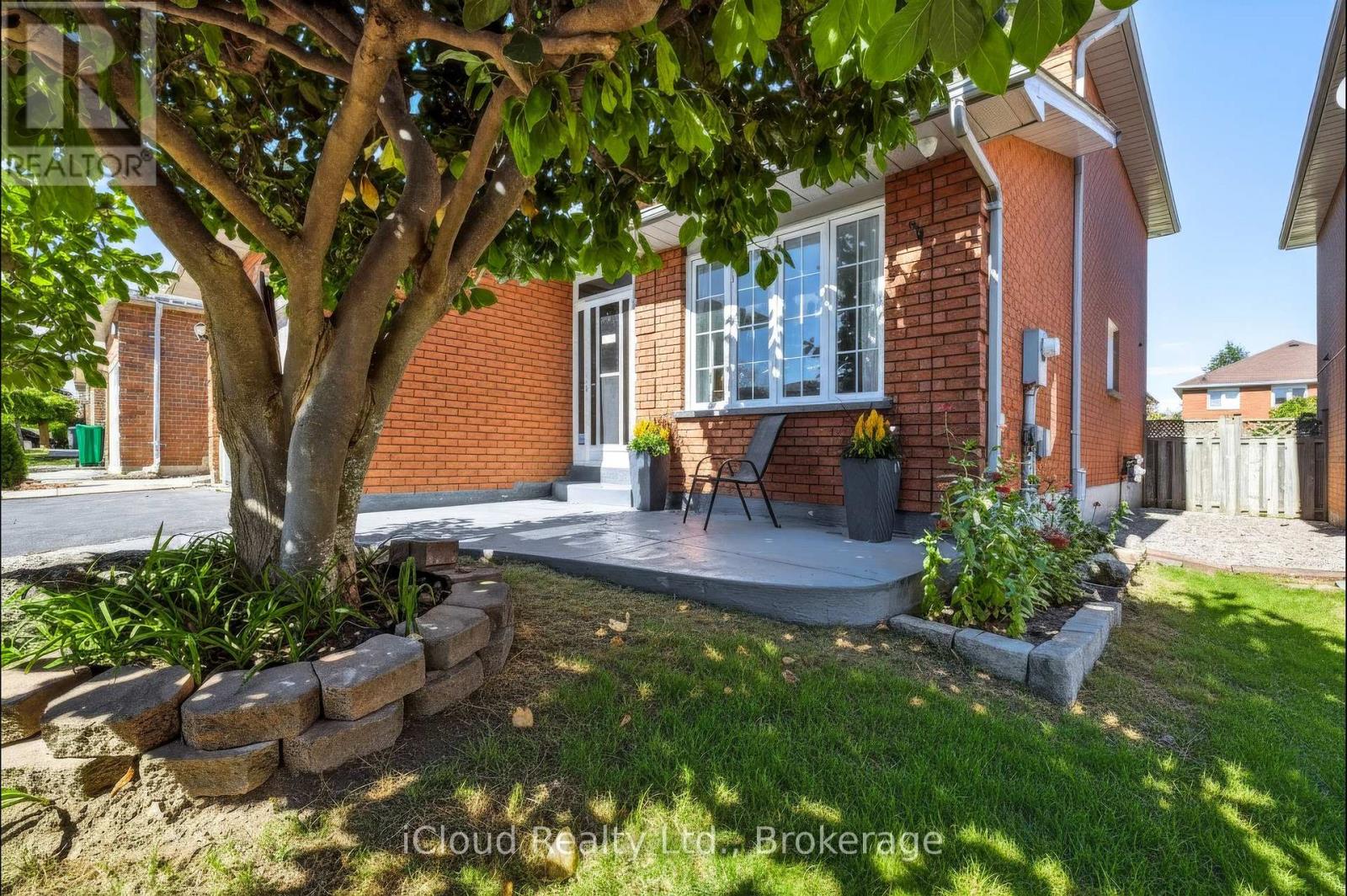 62 Castlehill Road Property Photo 2