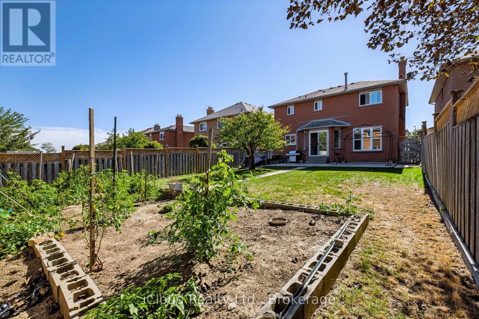 62 Castlehill Road Property Photo 8