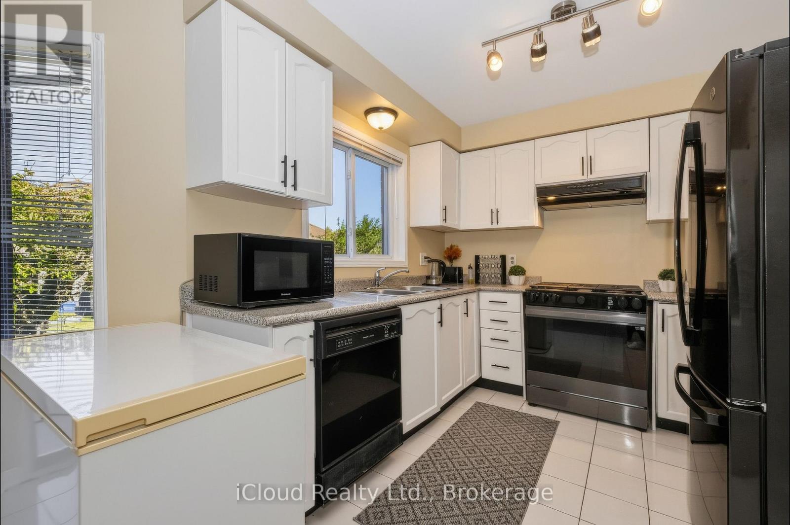 62 Castlehill Road Property Photo 9