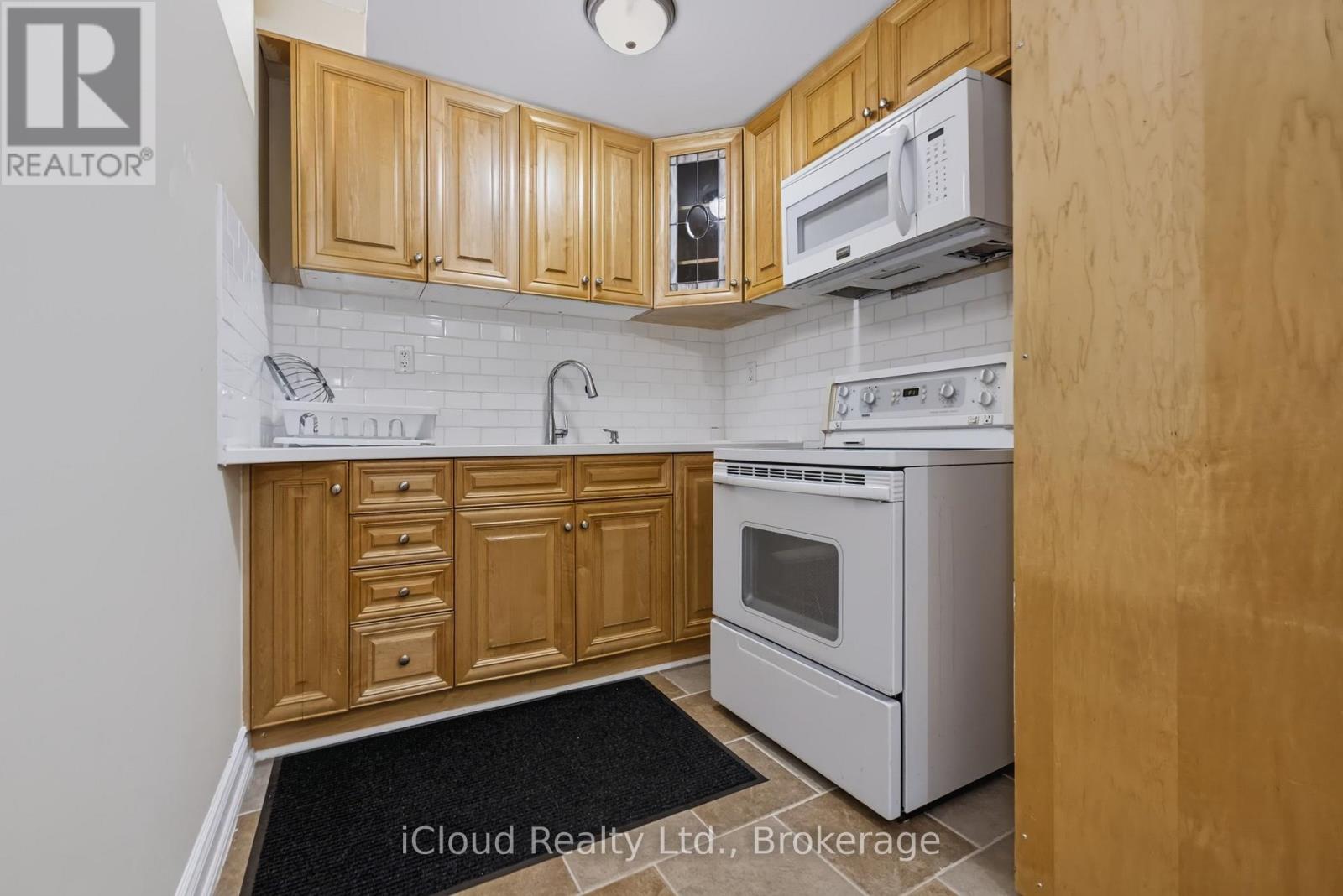 62 Castlehill Road Property Photo 13