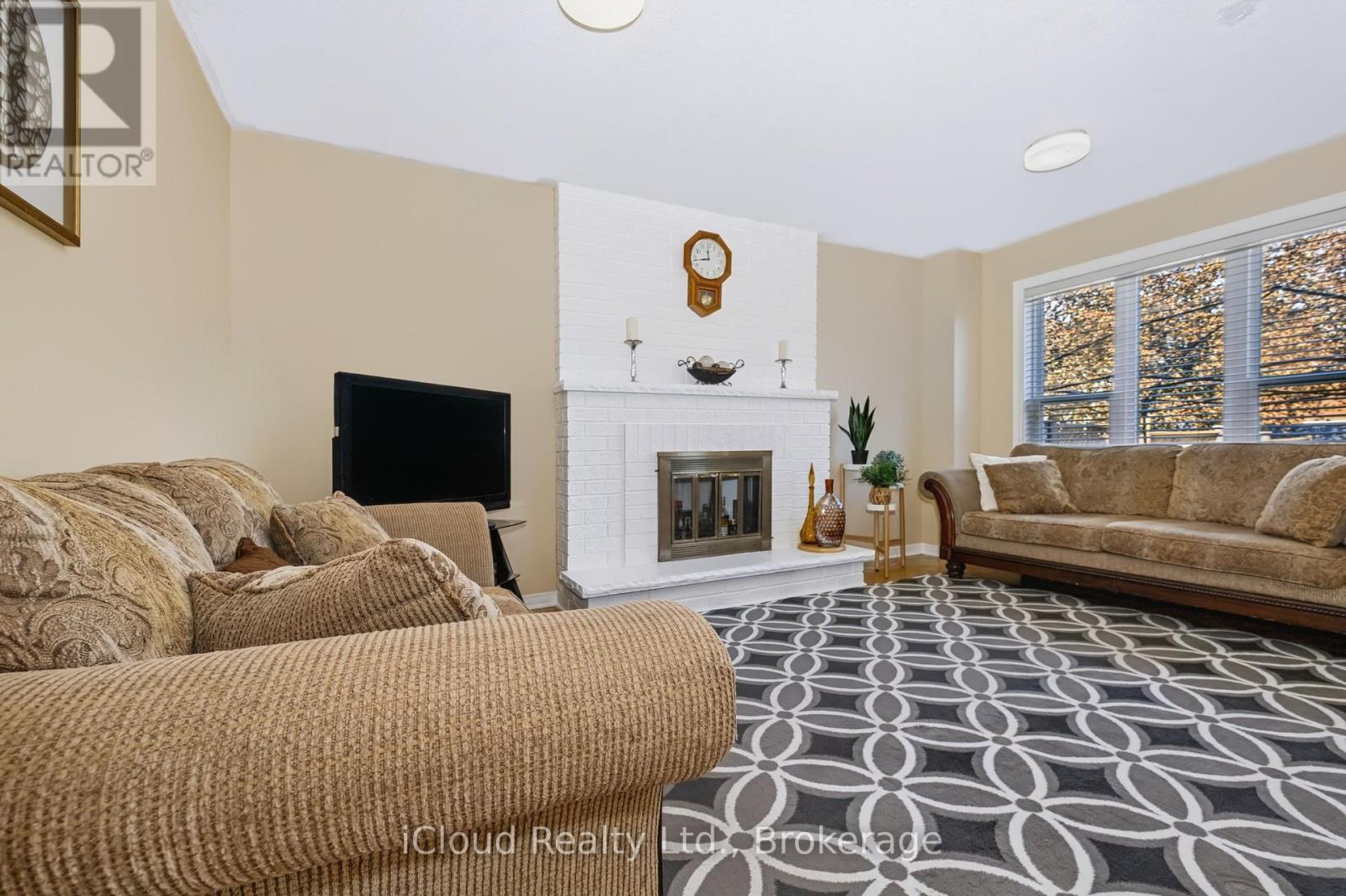 62 Castlehill Road Property Photo 16