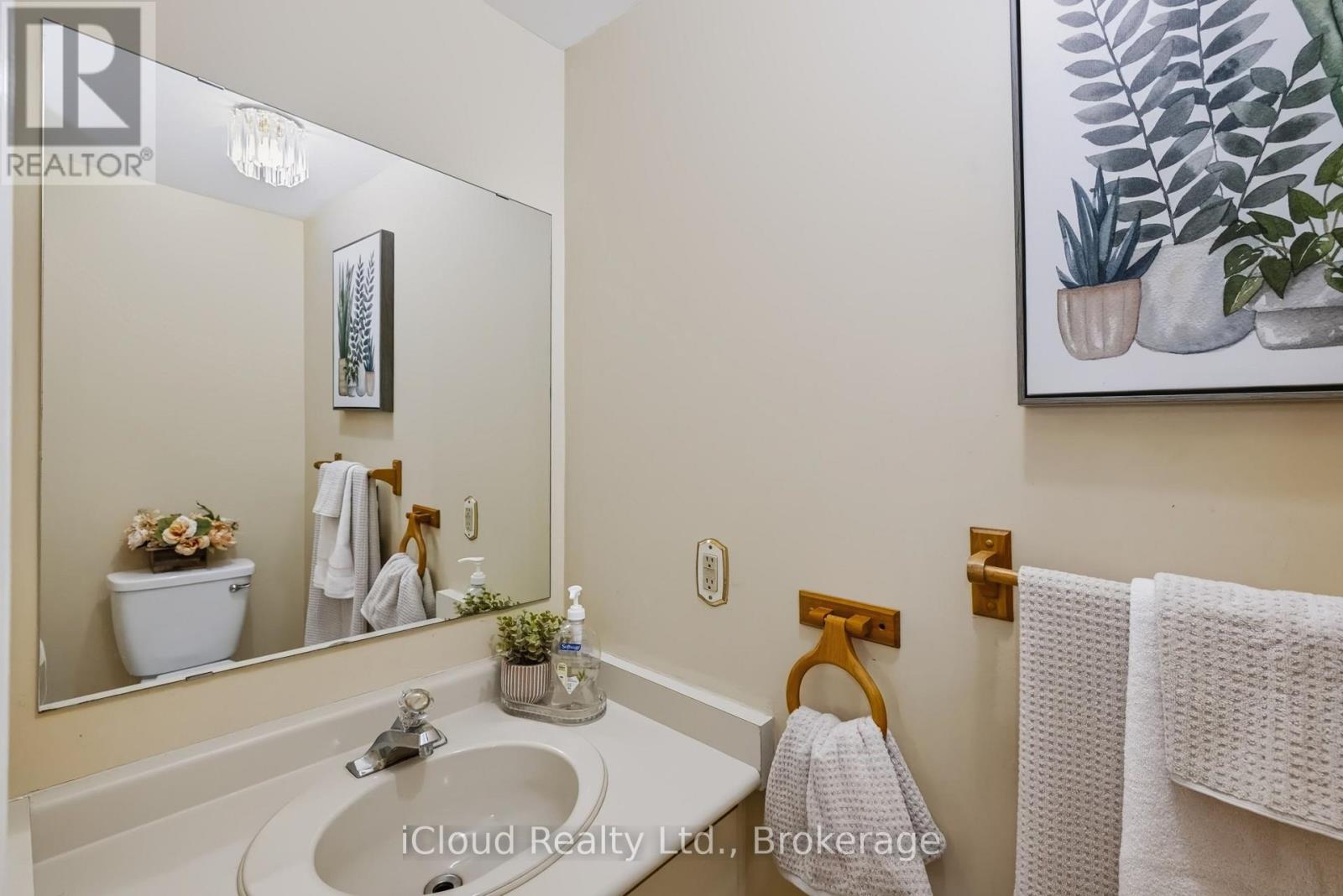 62 Castlehill Road Property Photo 24