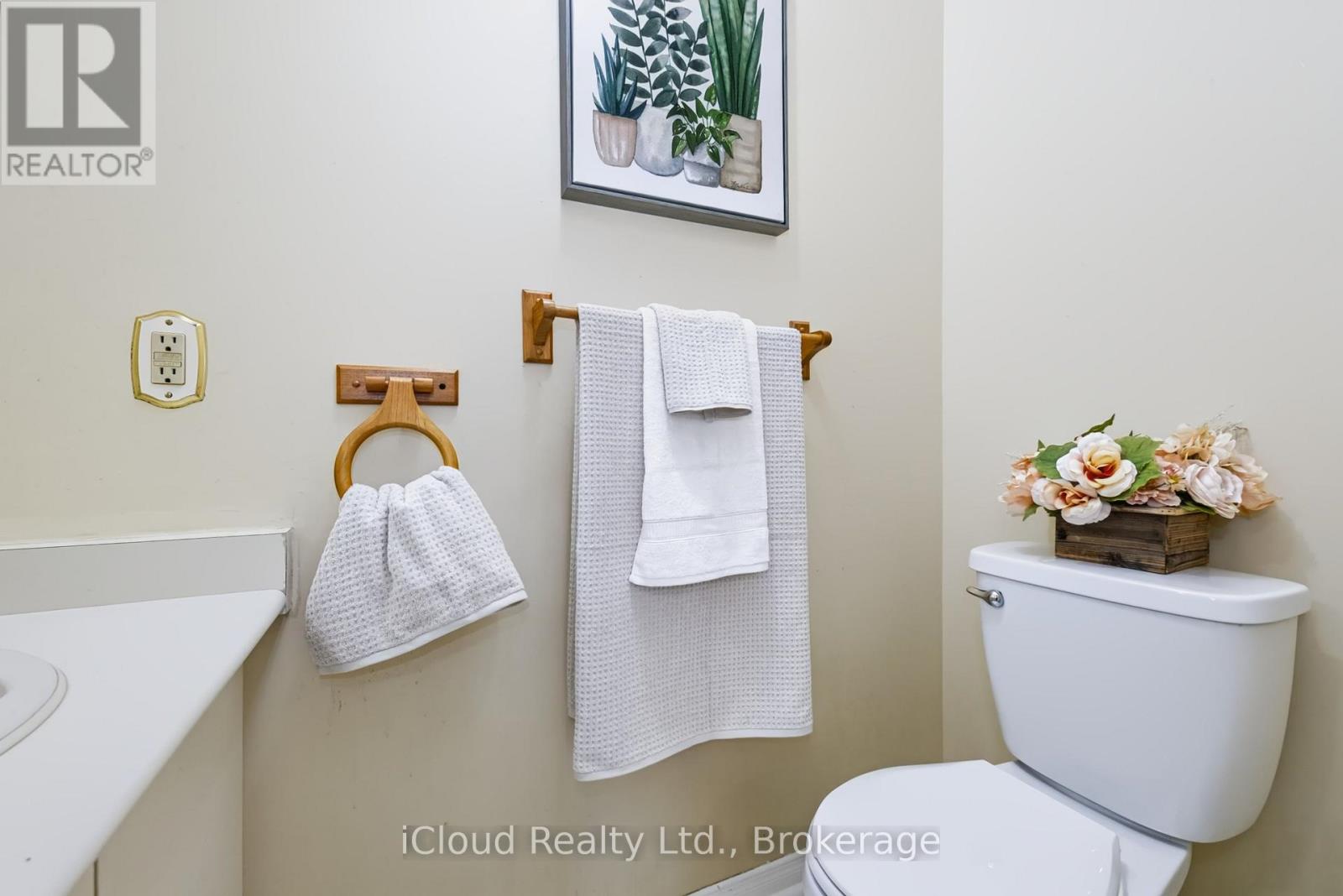 62 Castlehill Road Property Photo 28