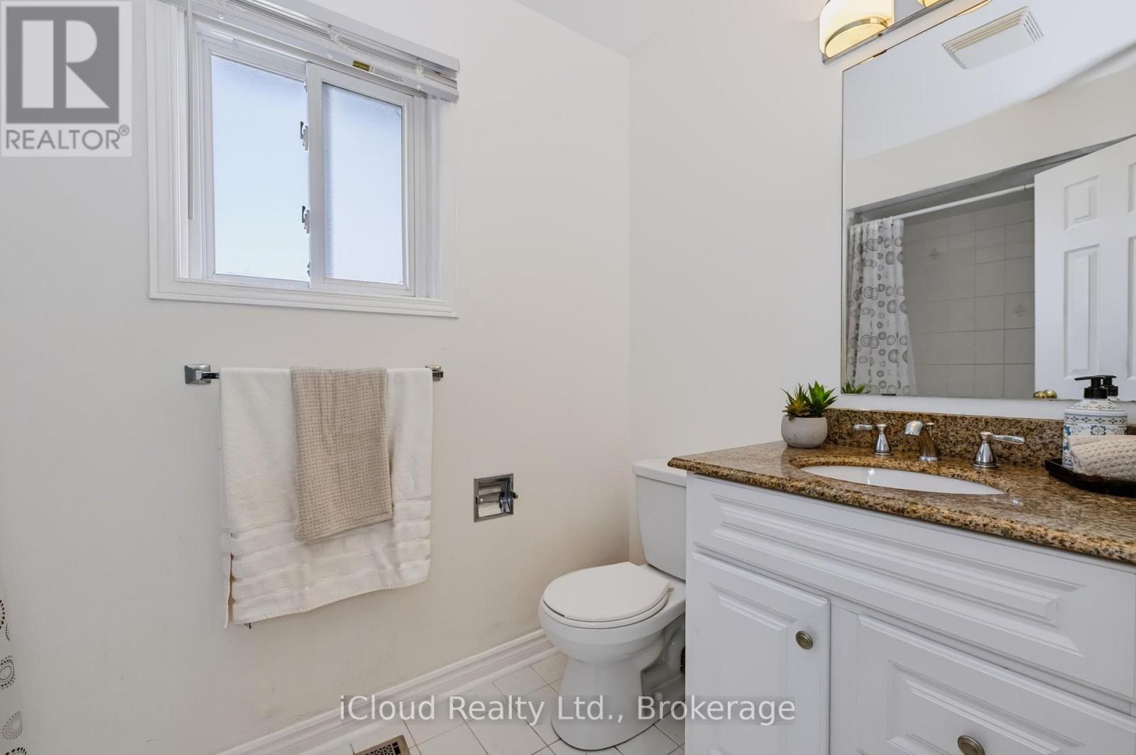 62 Castlehill Road Property Photo 32