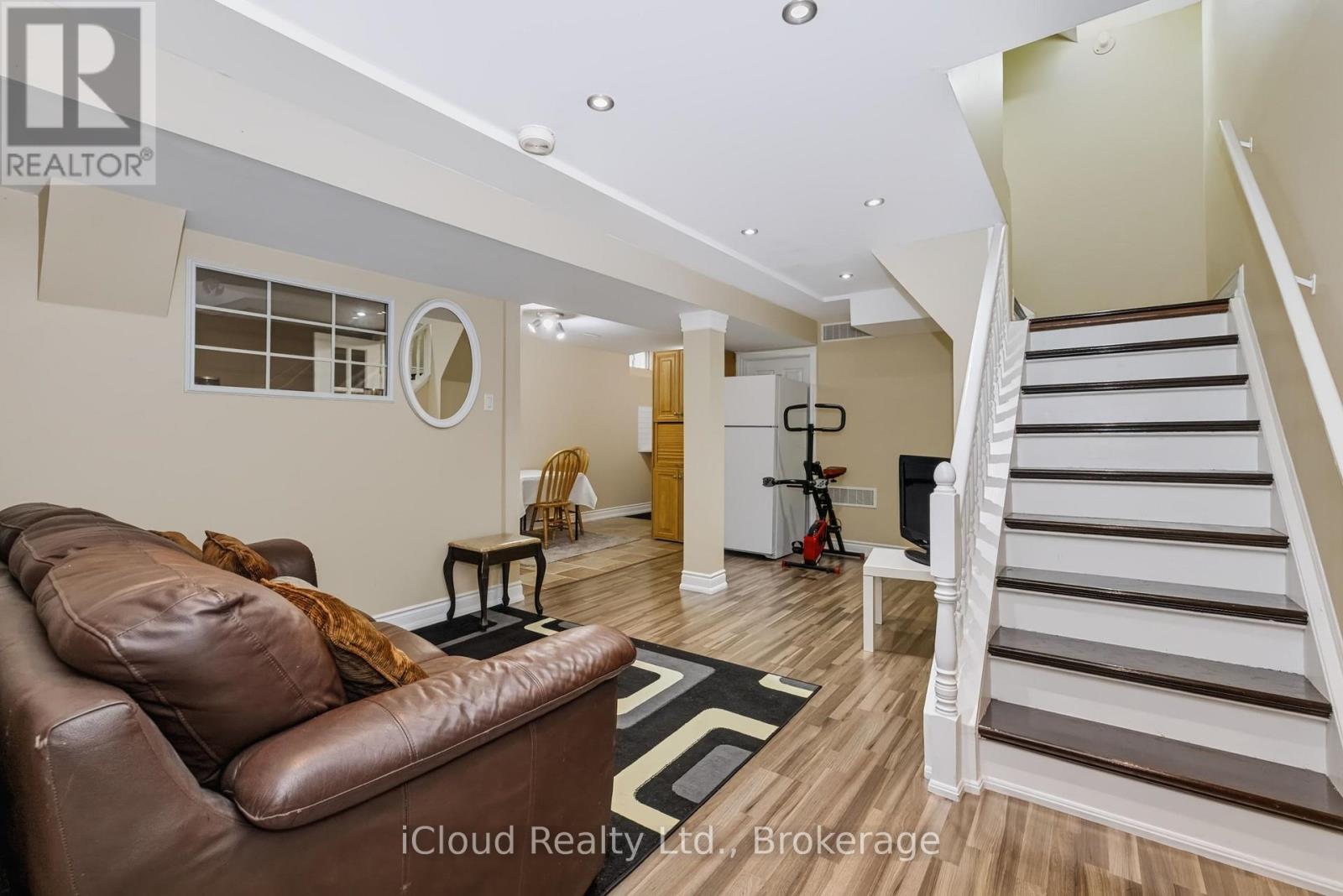 62 Castlehill Road Property Photo 39