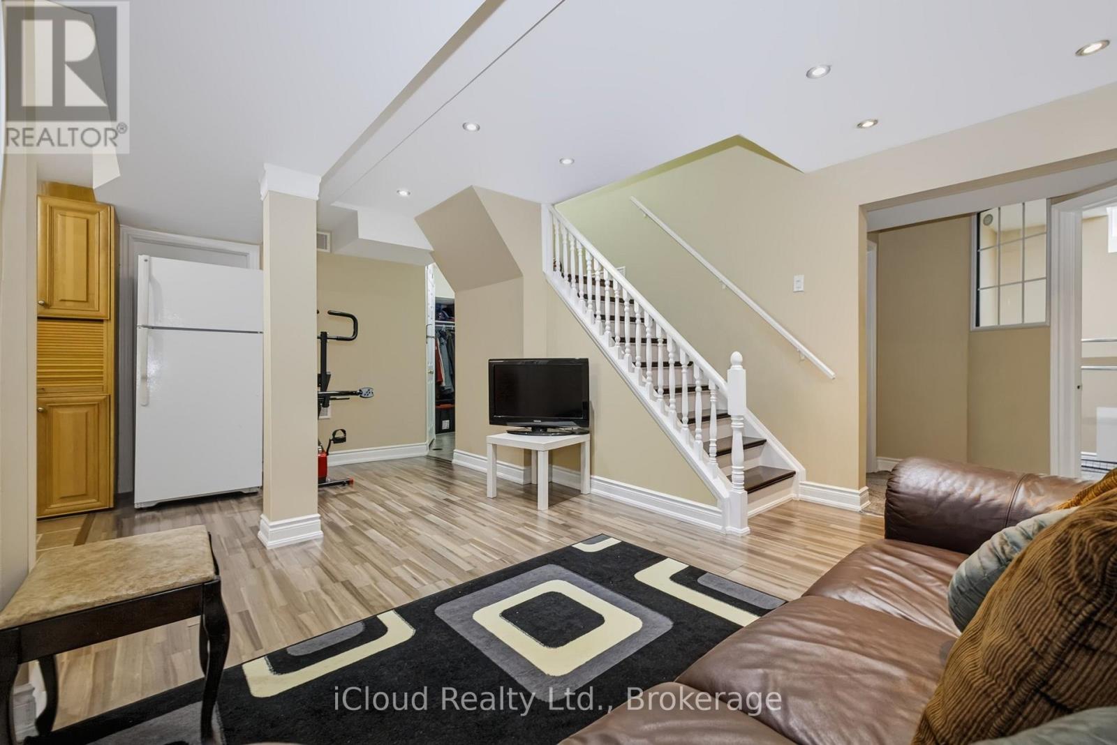 62 Castlehill Road Property Photo 42
