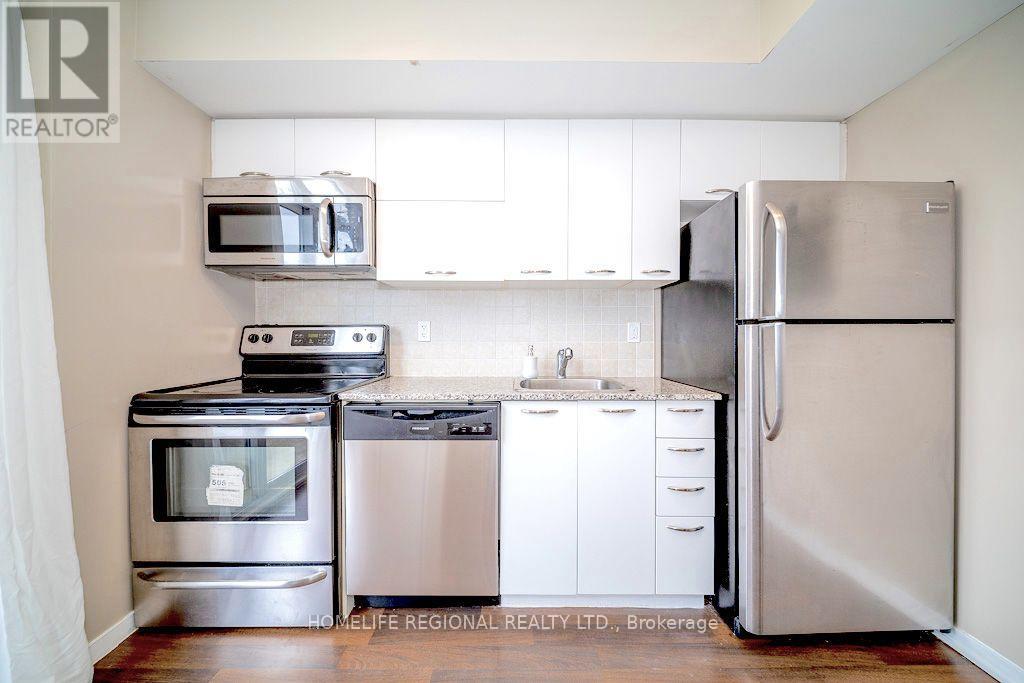 1520 - 38 Joe Shuster Way Property Photo 3