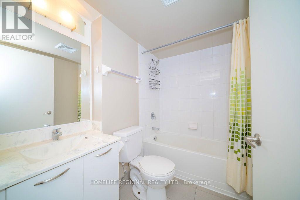 1520 - 38 Joe Shuster Way Property Photo 9