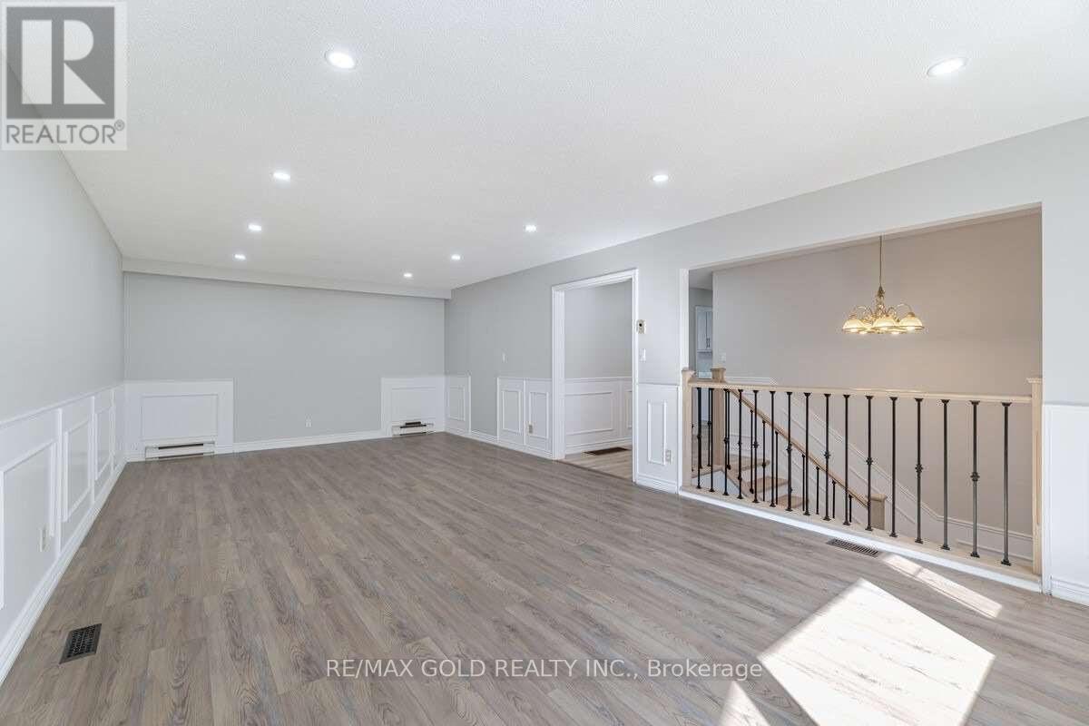9383 Eighth Line Property Photo 7