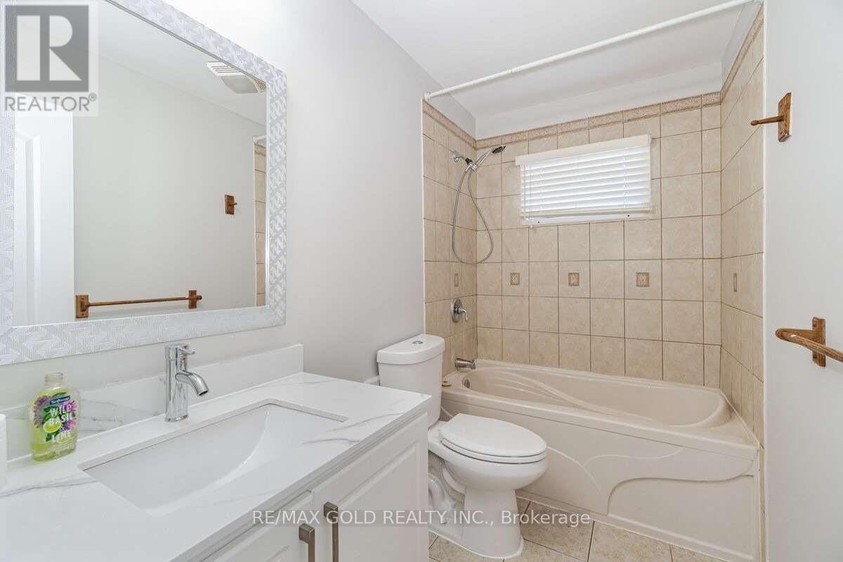 9383 Eighth Line Property Photo 15