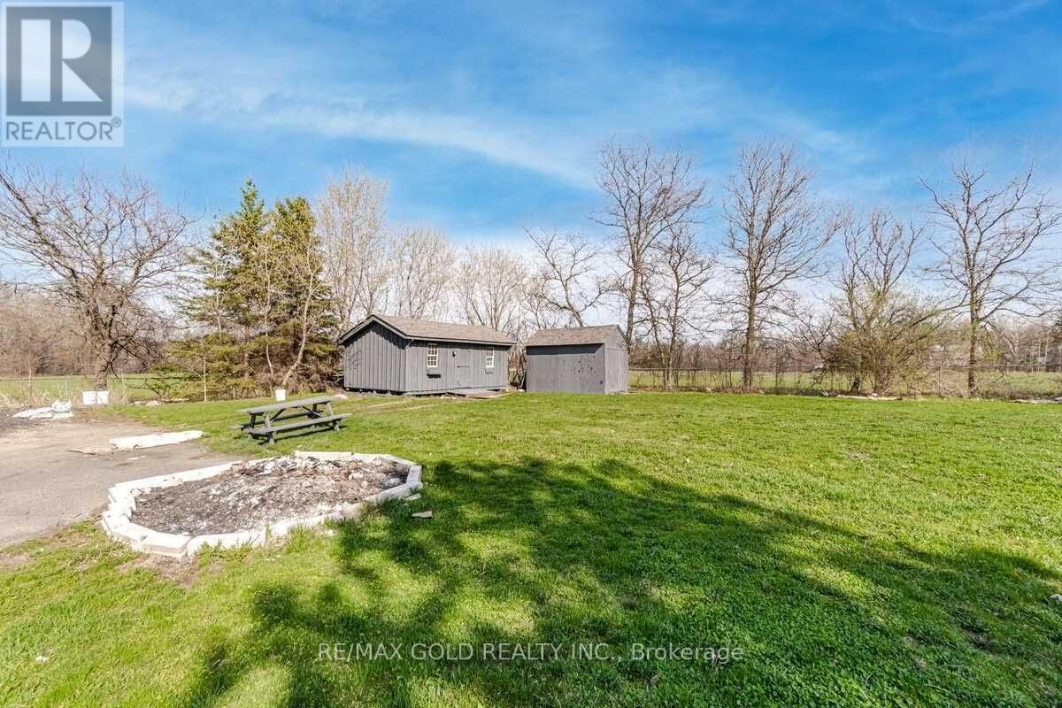 9383 Eighth Line Property Photo 18