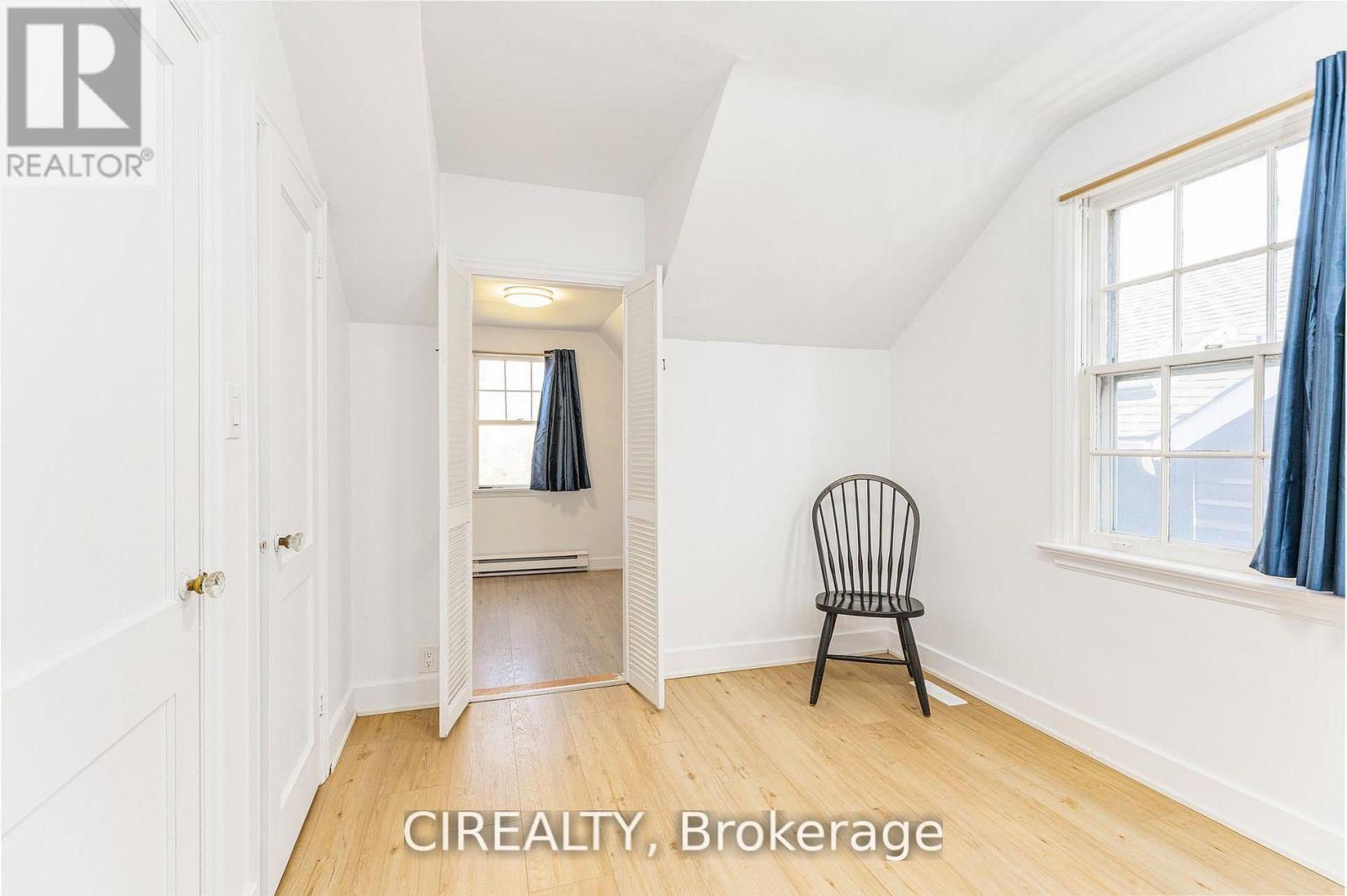 25 Howard Avenue Property Photo 23