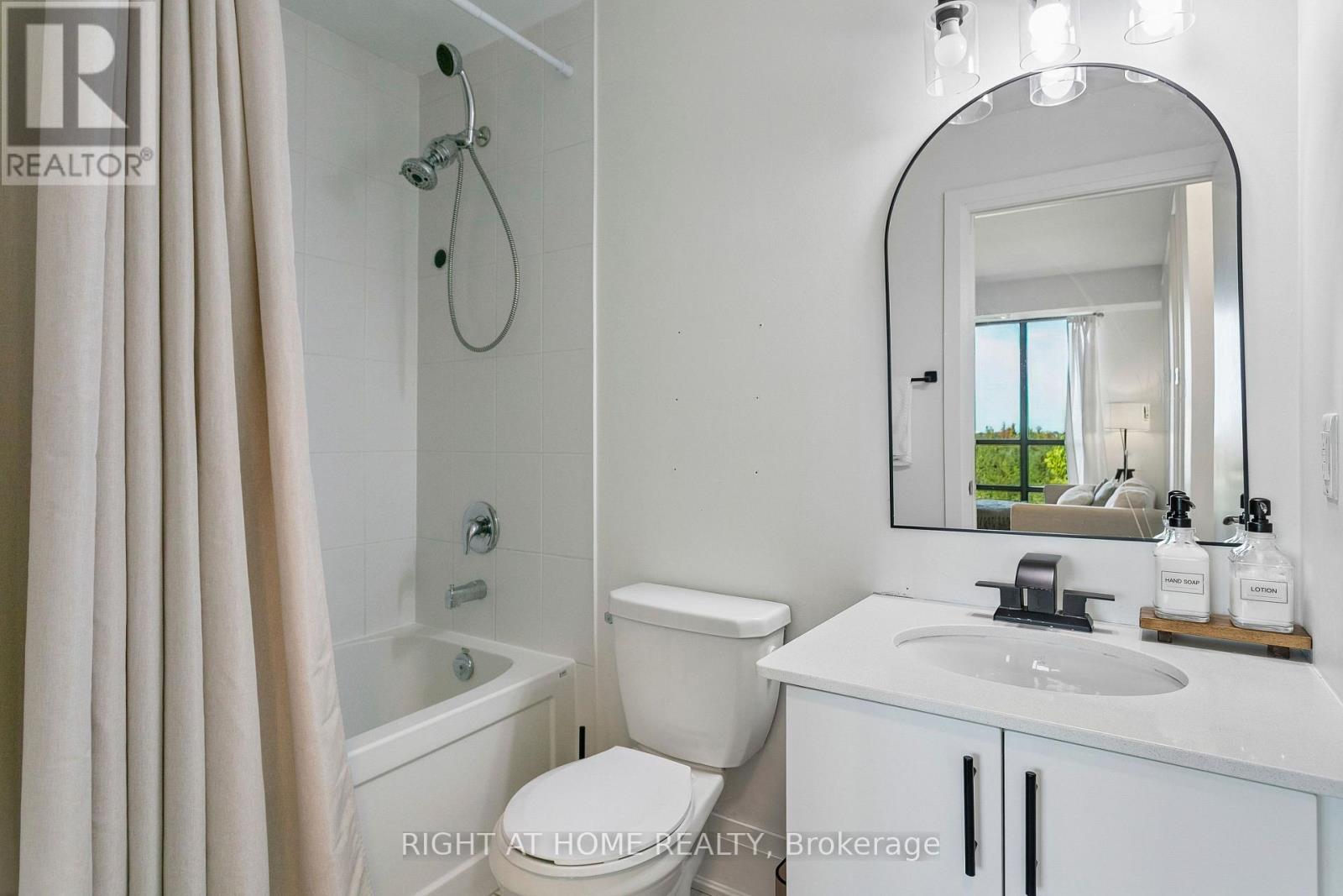 206 - 45 Yorkland Boulevard Property Photo 29