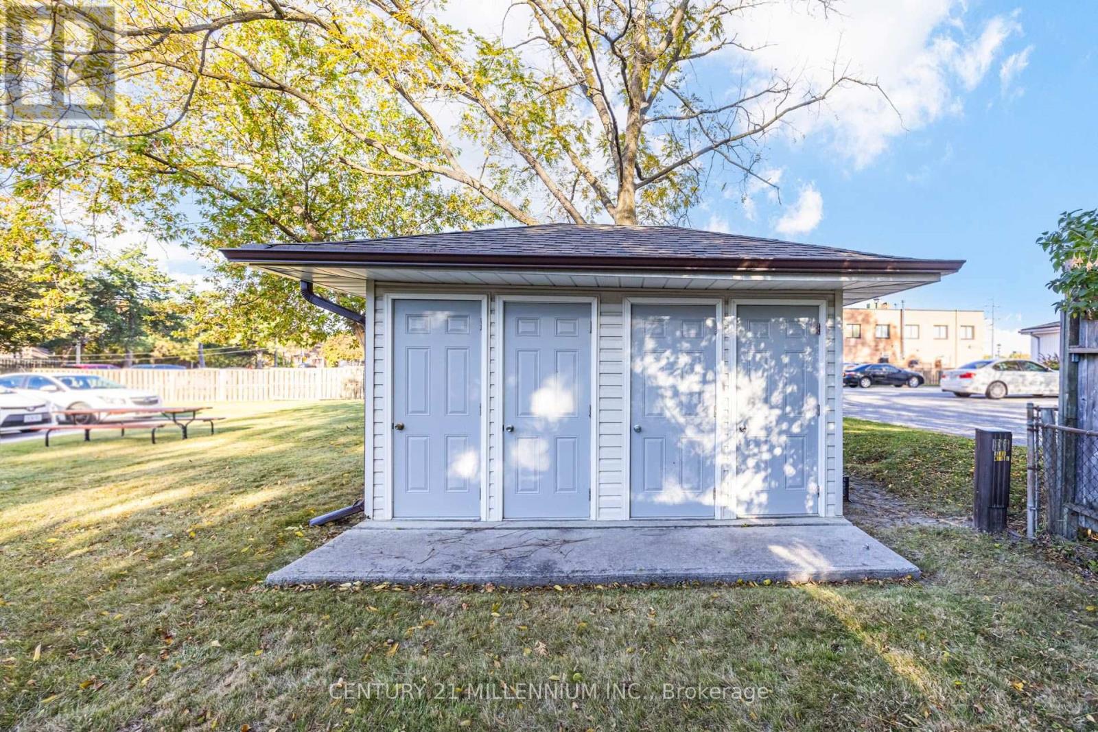 A - 58 Isabella Street Property Photo 18