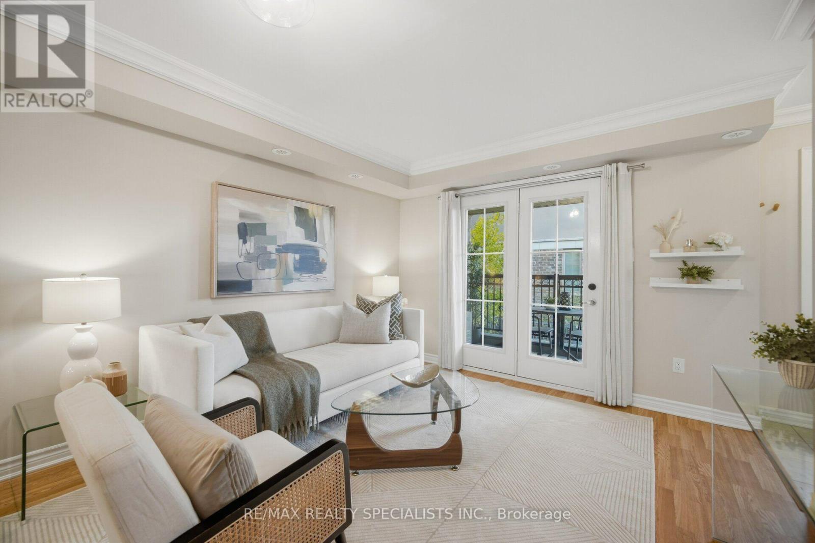 66 - 2441 Greenwich Drive Property Photo 12