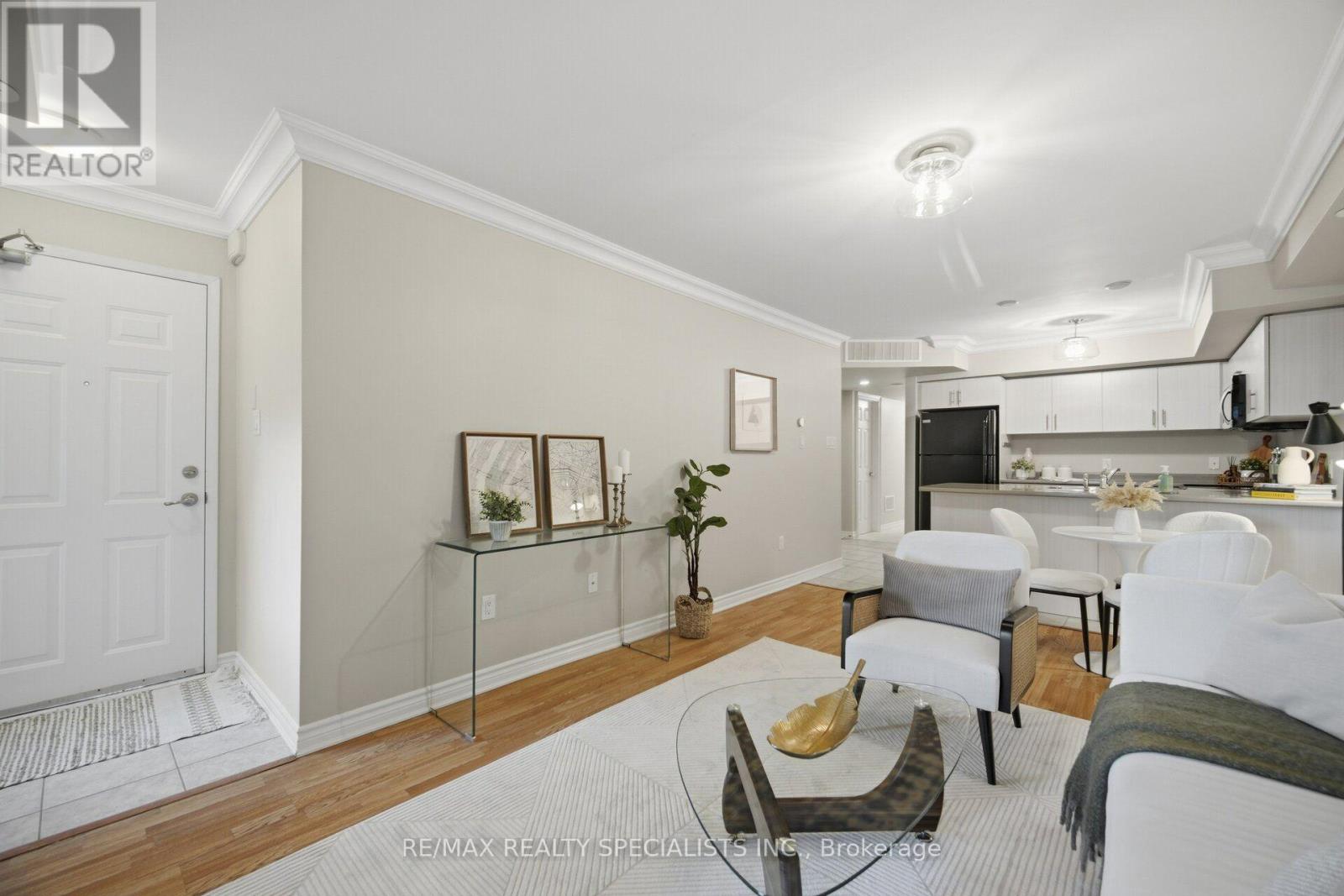 66 - 2441 Greenwich Drive Property Photo 13